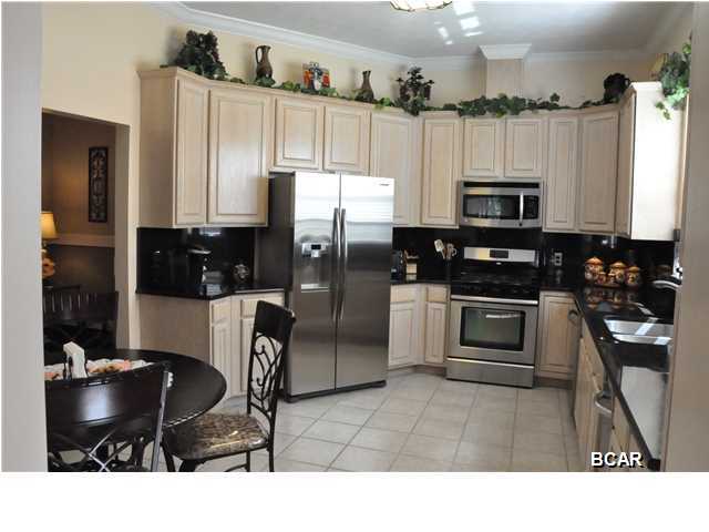 Tropical Bay - Residential