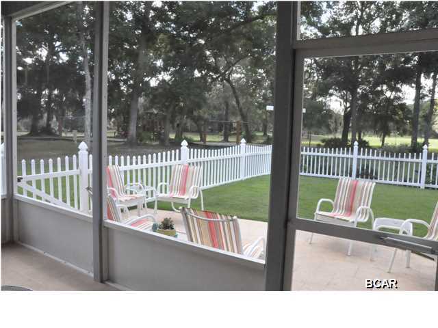 Tropical Bay - Residential