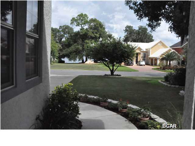 Tropical Bay - Residential