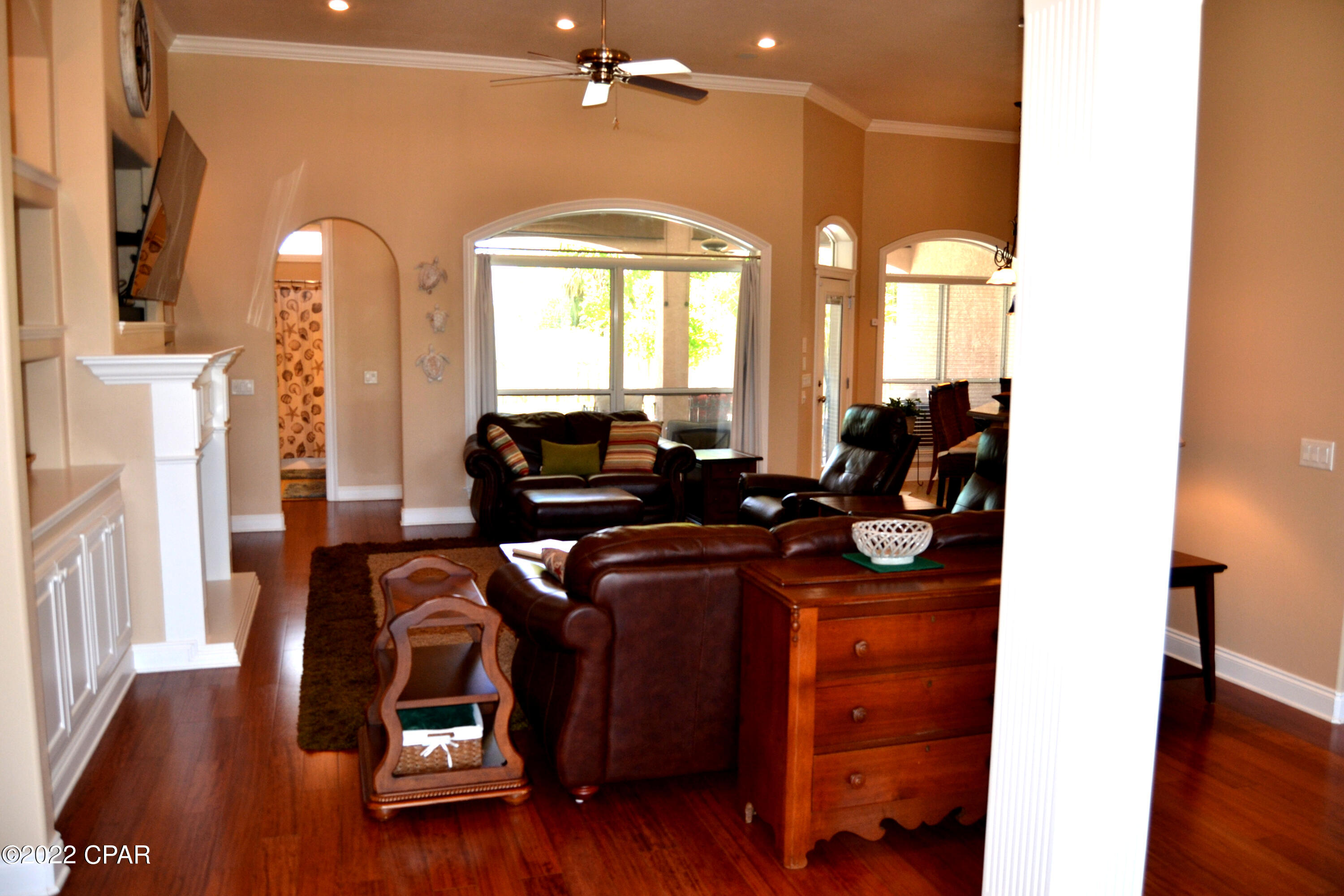 Pelican Bay - Residential