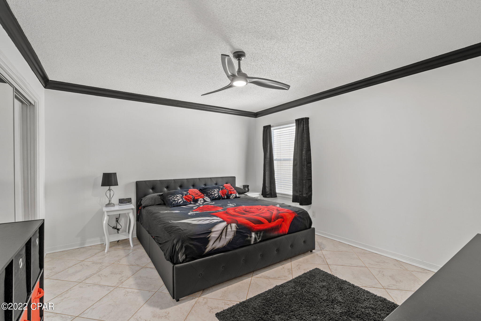 Shadow Bay Unt 3 & 4 - Residential