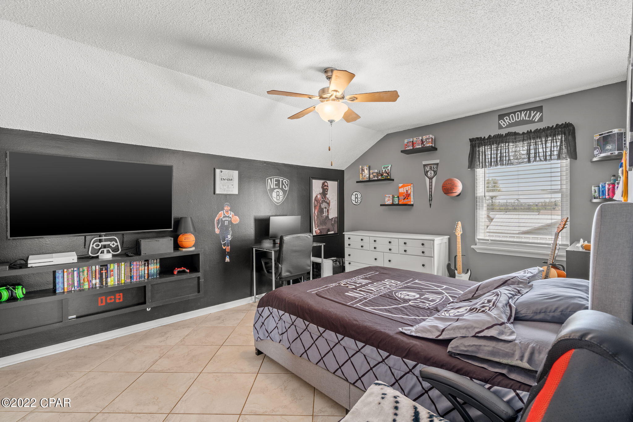 Shadow Bay Unt 3 & 4 - Residential