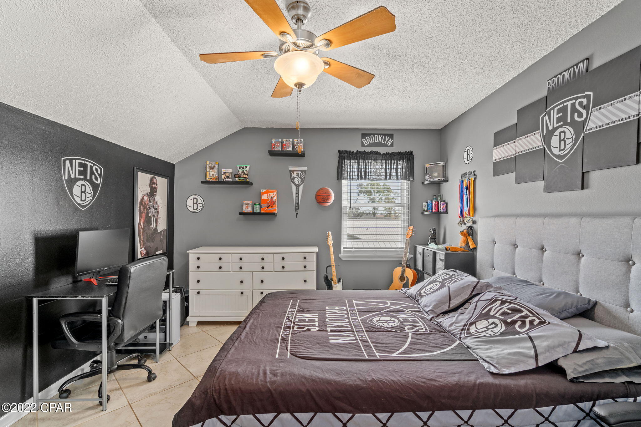 Shadow Bay Unt 3 & 4 - Residential