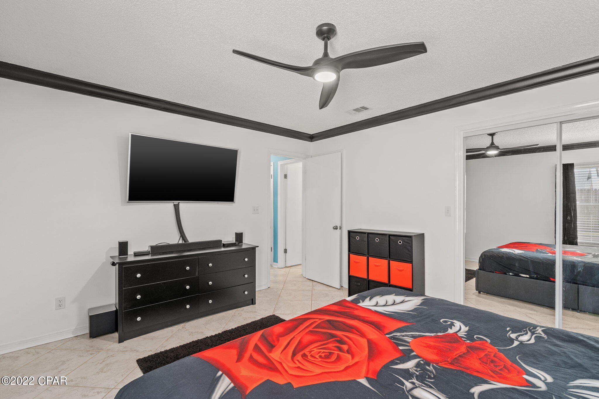 Shadow Bay Unt 3 & 4 - Residential