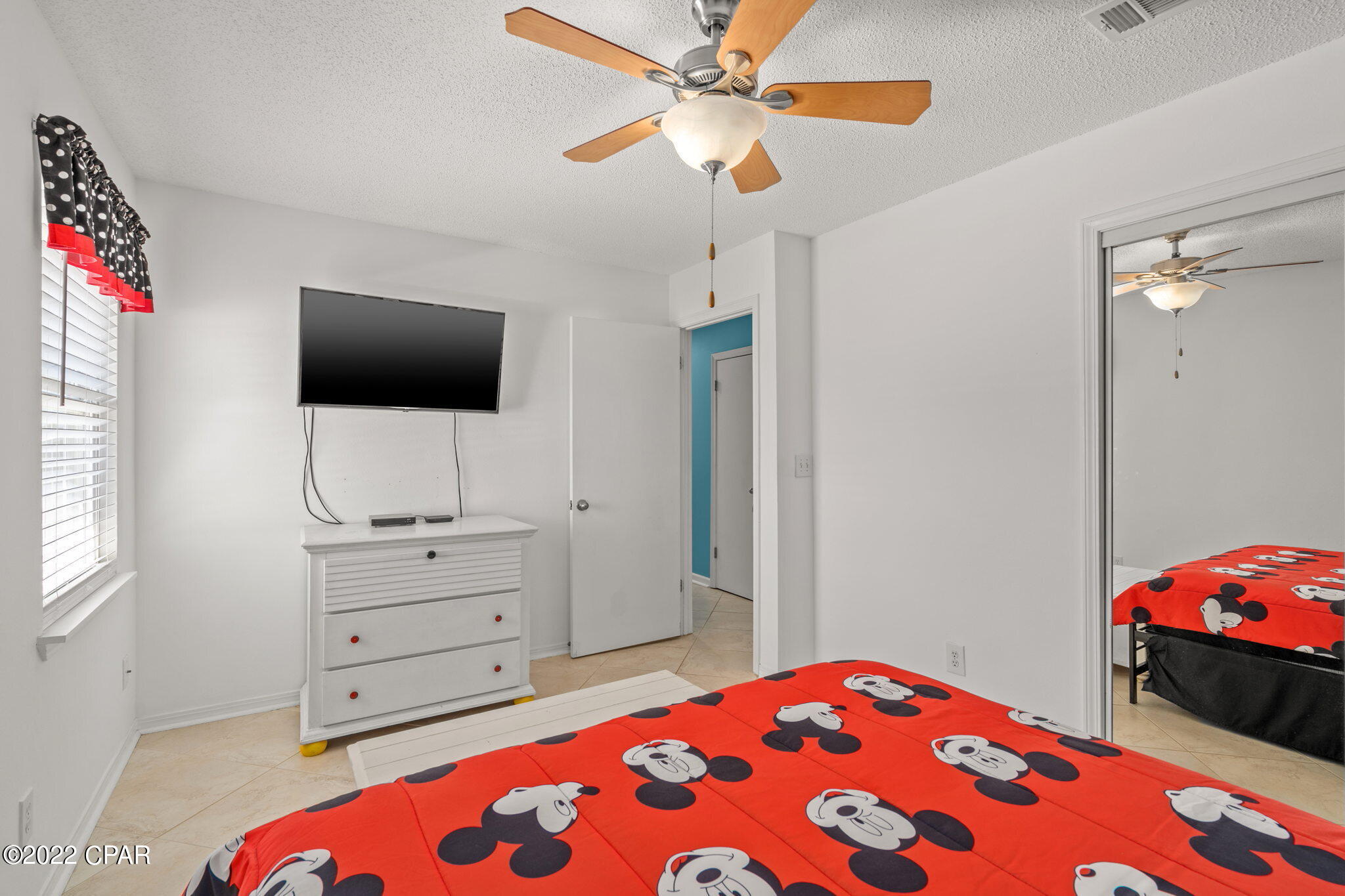 Shadow Bay Unt 3 & 4 - Residential