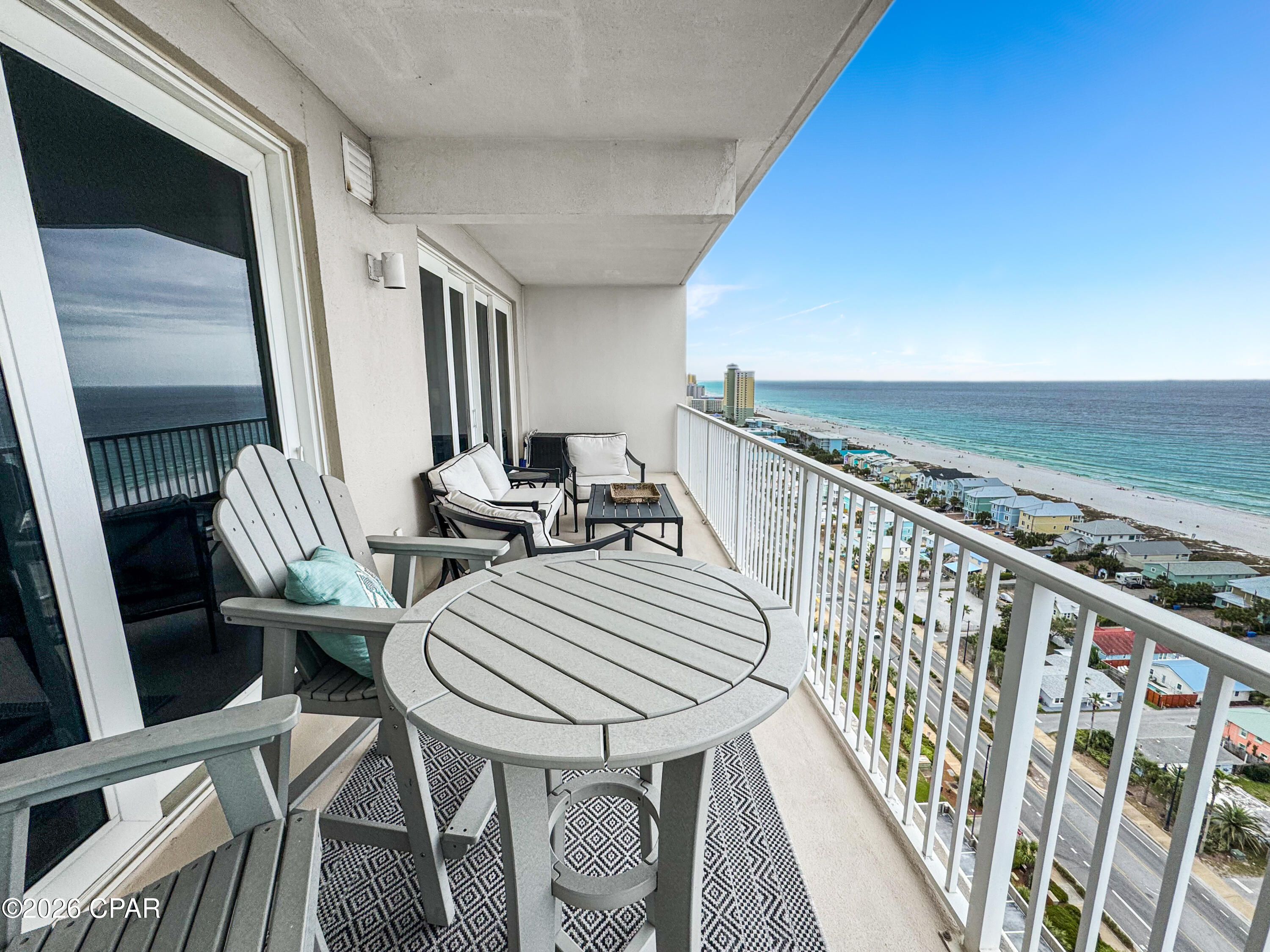 Laketown Wharf - Residential