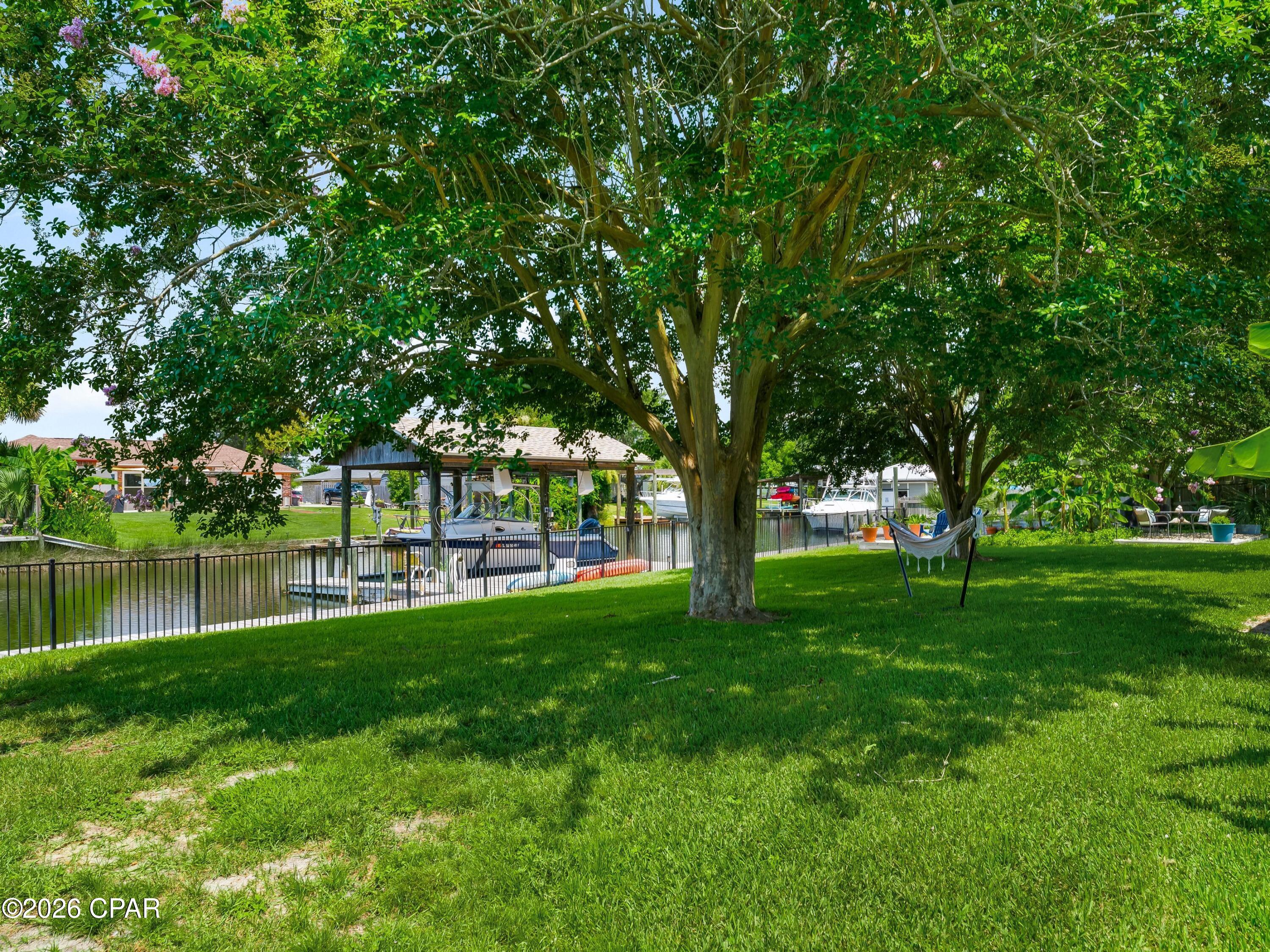 Baywood Shores Estates - Residential