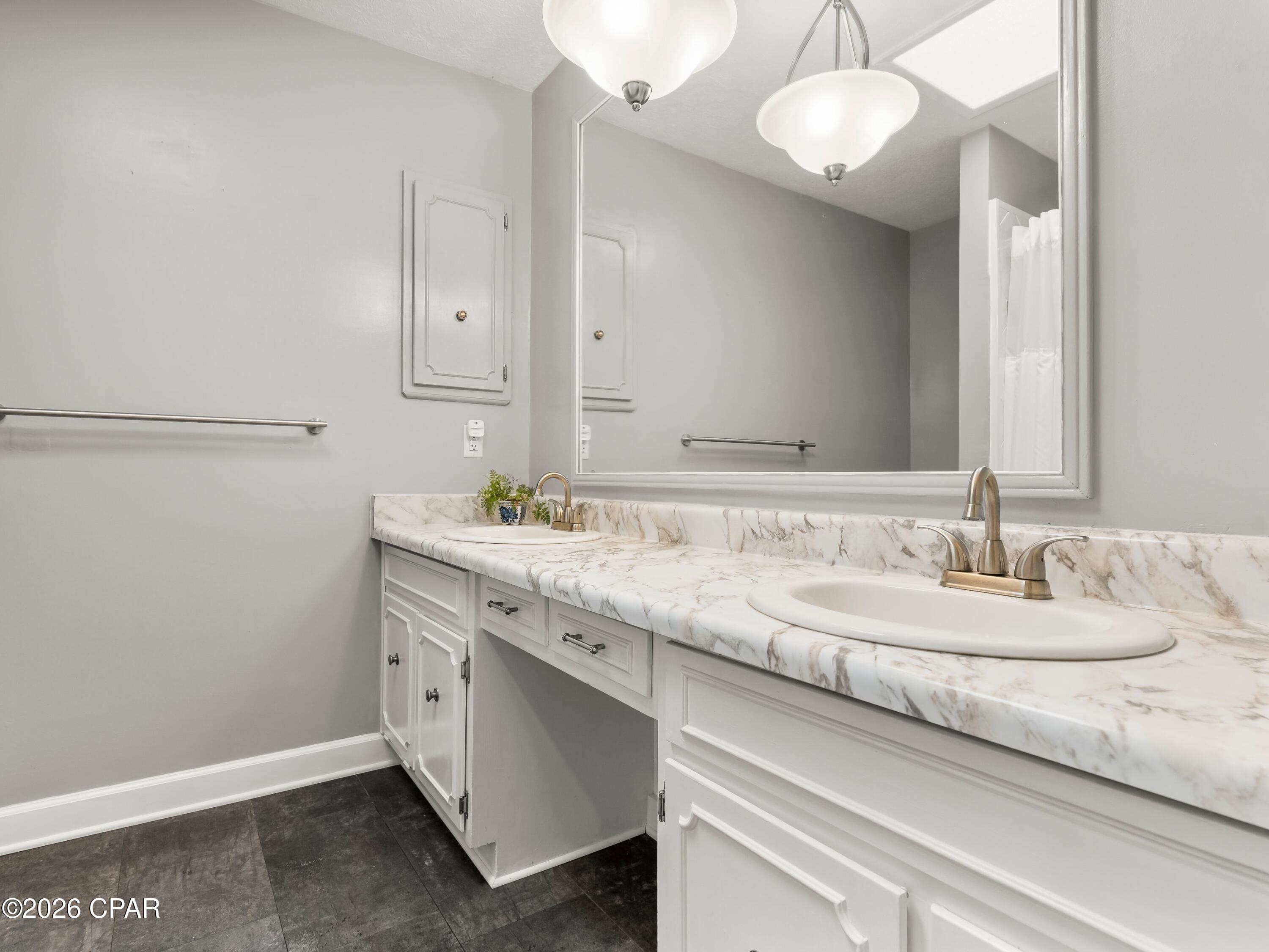 Baywood Shores Estates - Residential