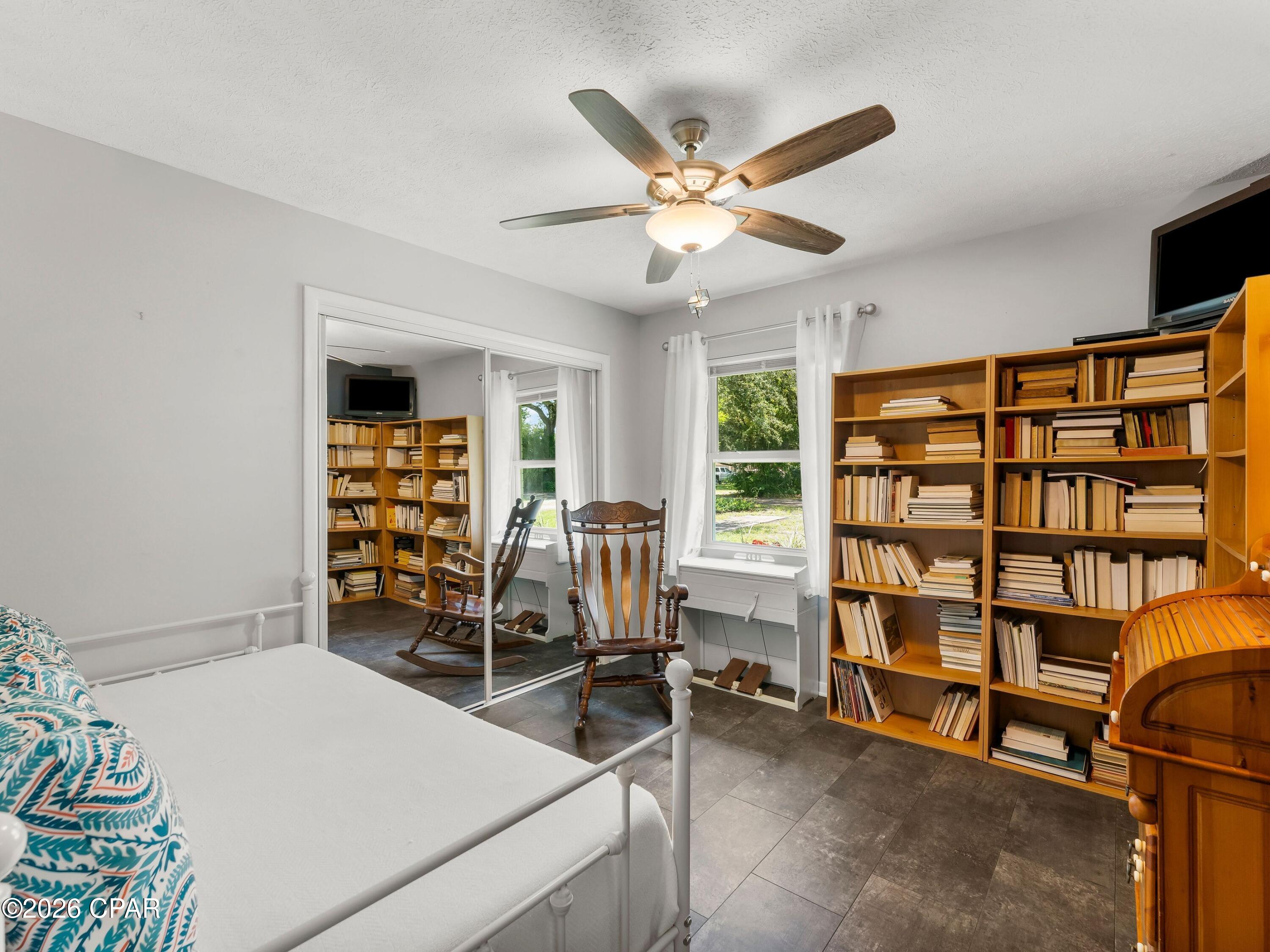 Baywood Shores Estates - Residential