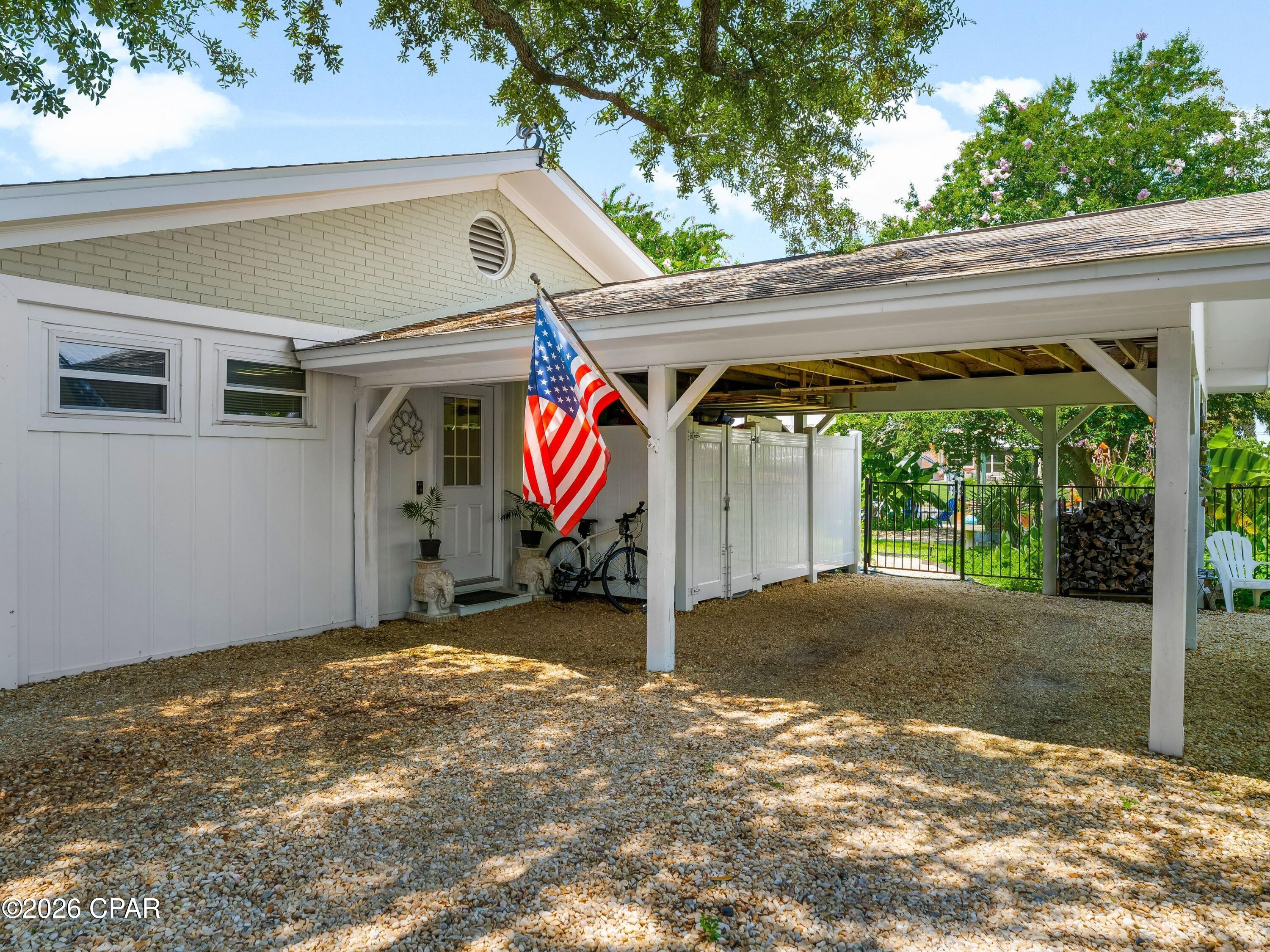 Baywood Shores Estates - Residential