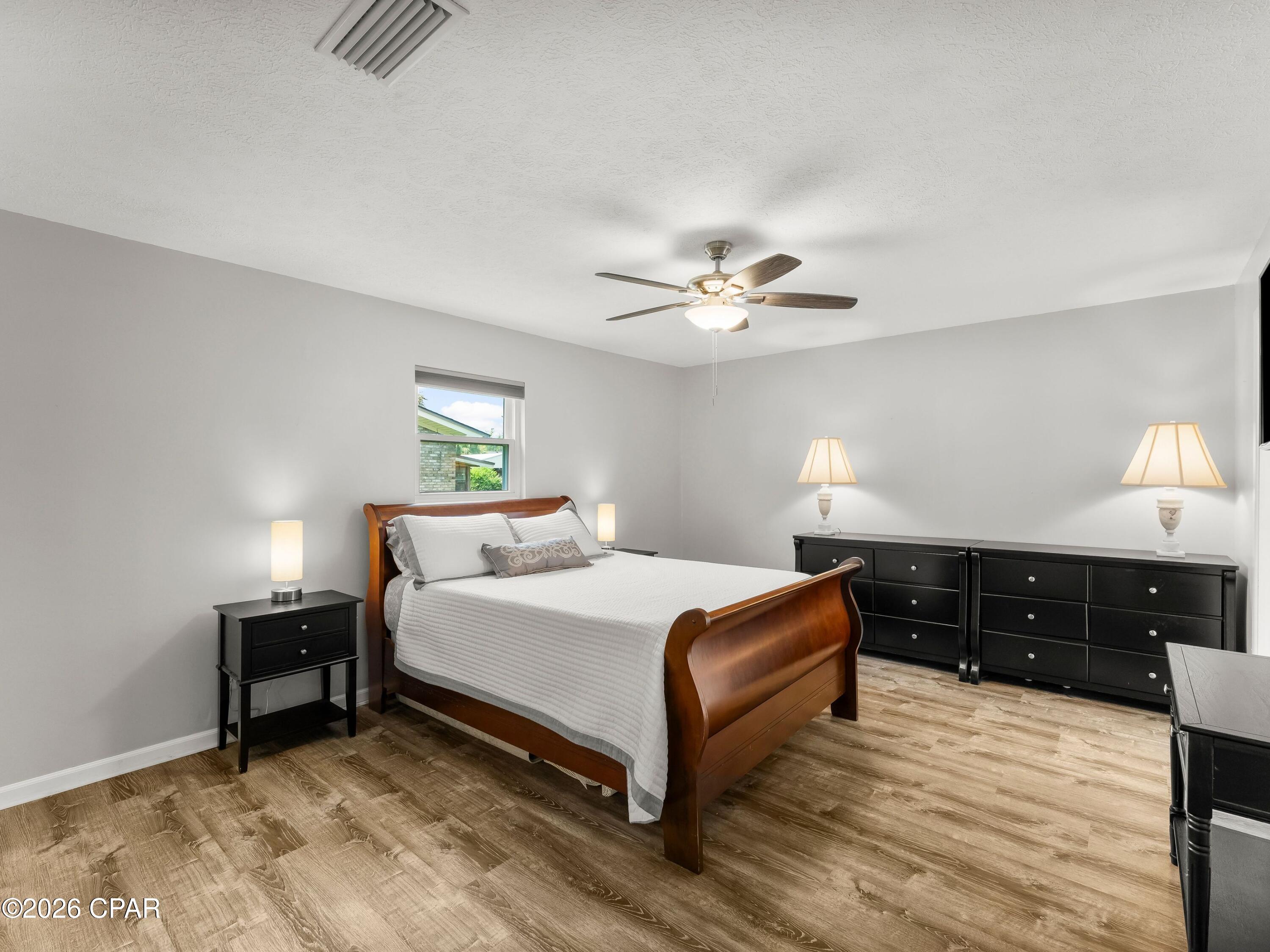 Baywood Shores Estates - Residential