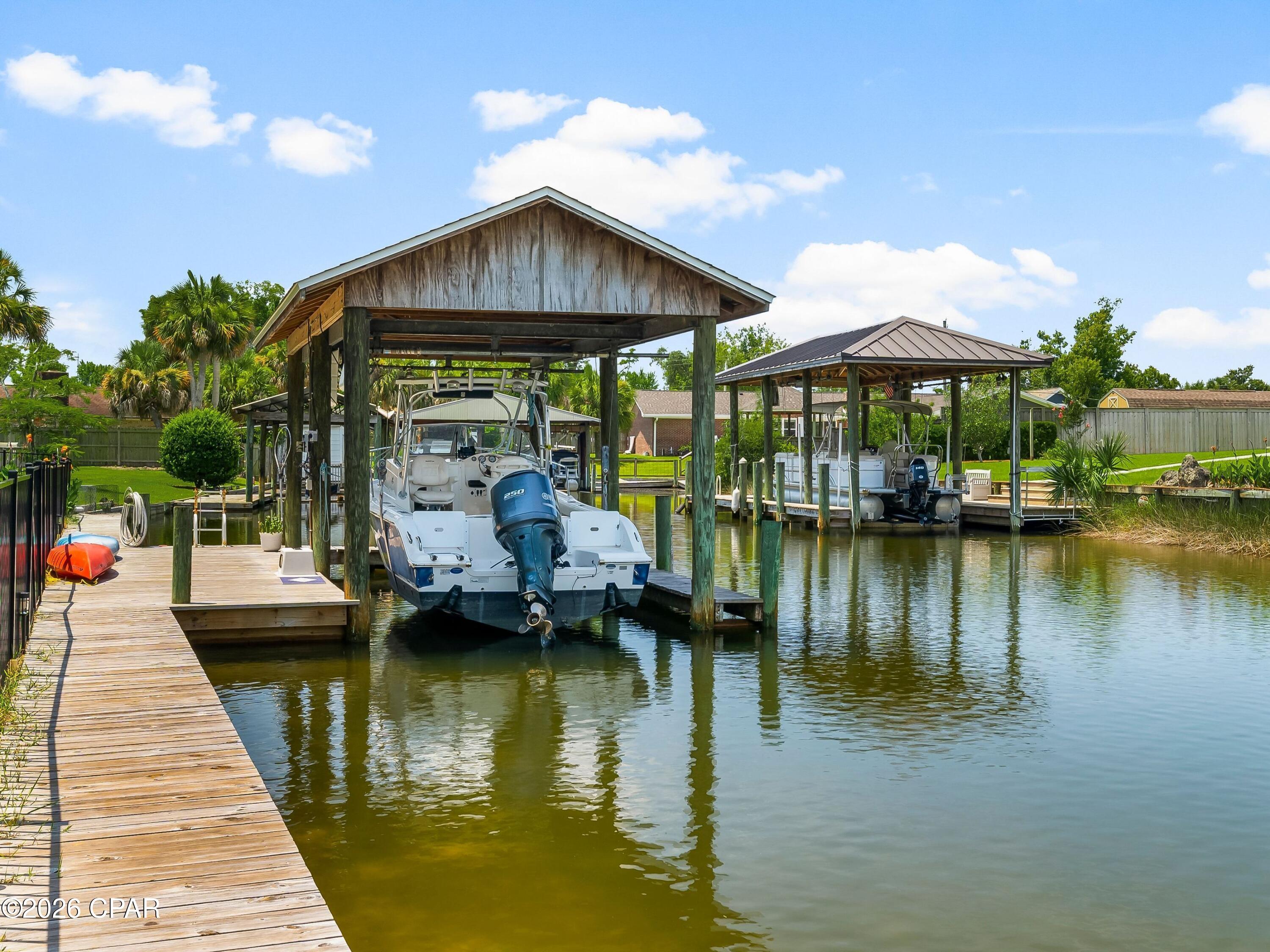 Baywood Shores Estates - Residential