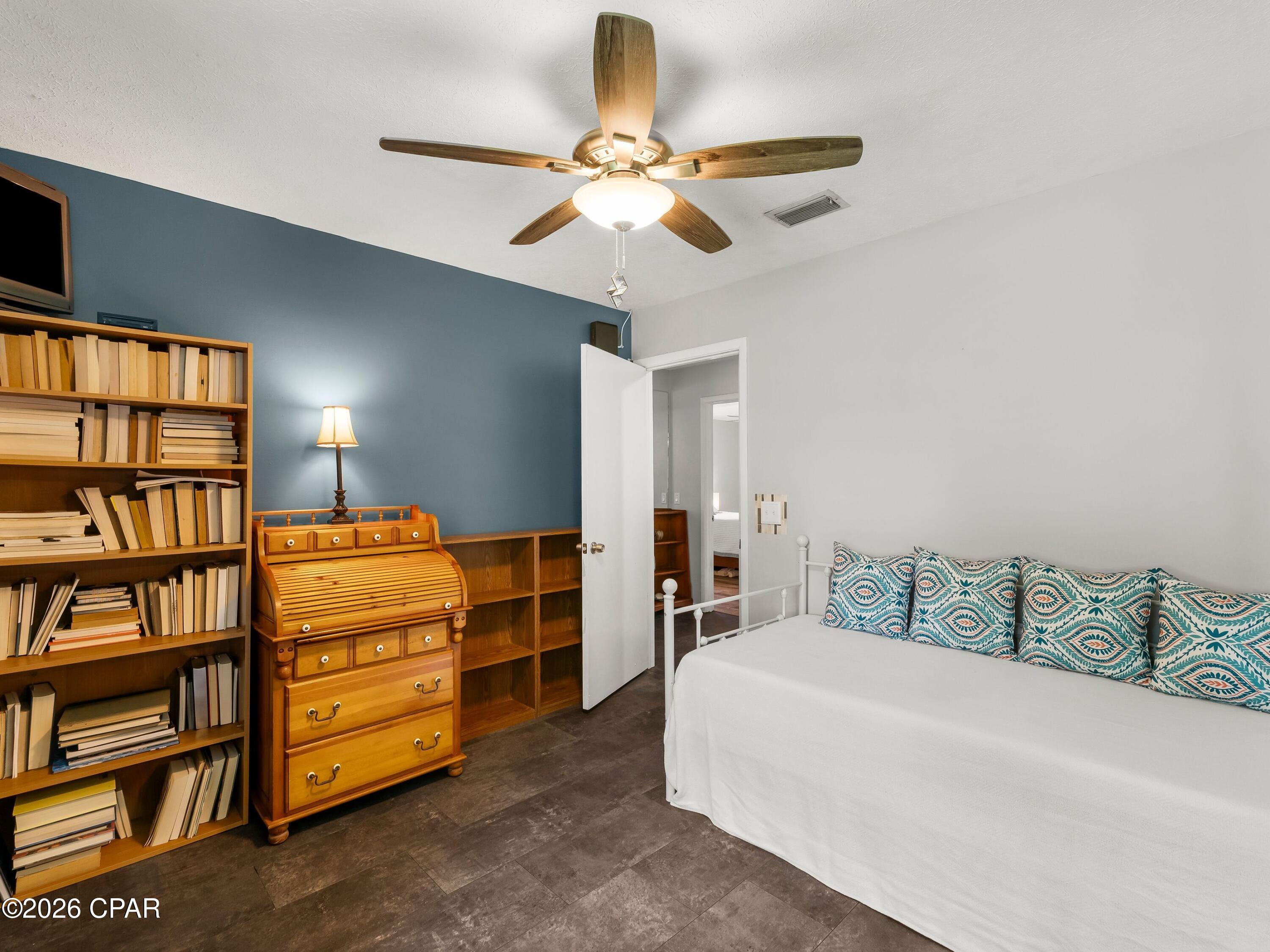 Baywood Shores Estates - Residential