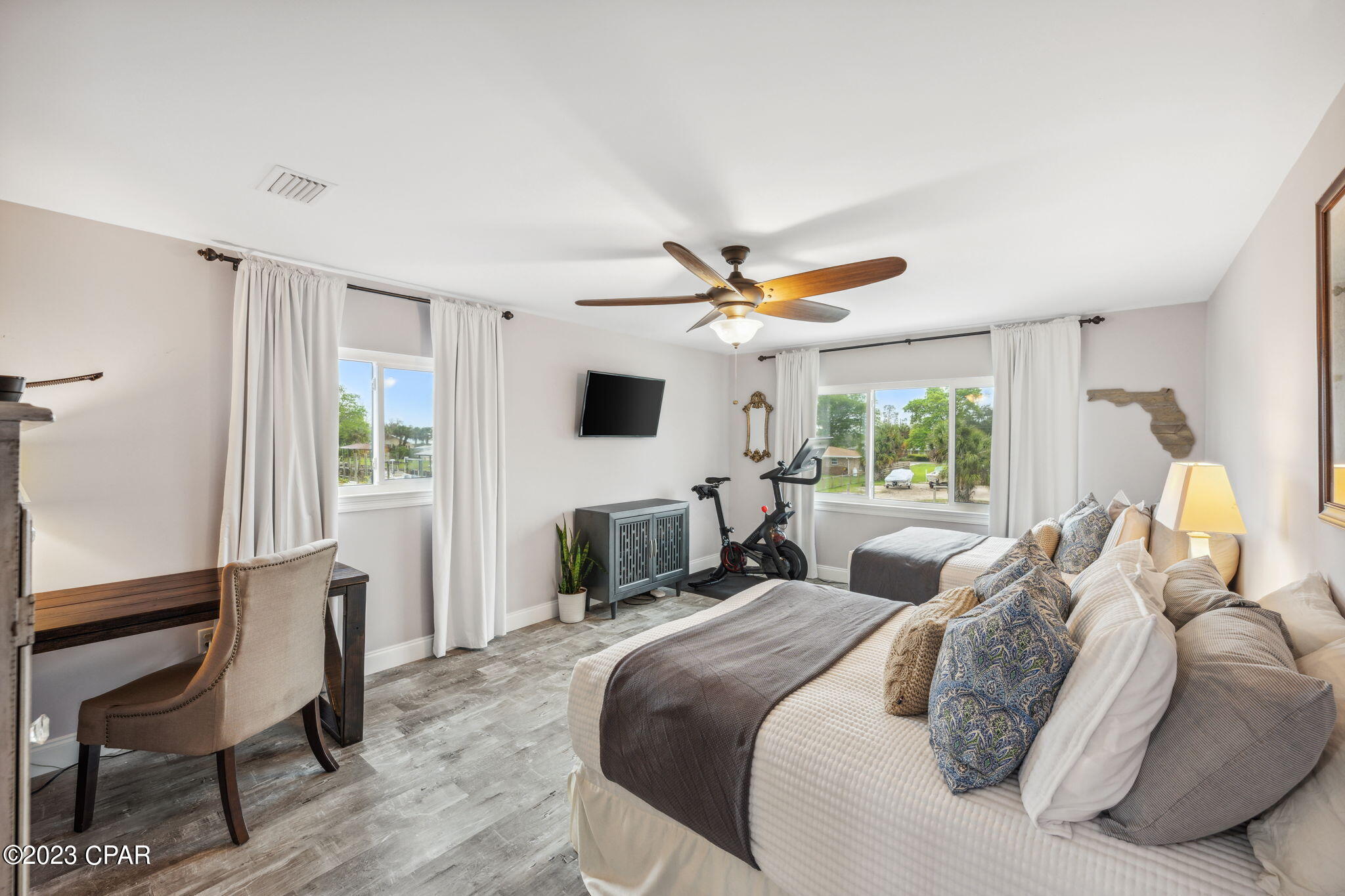 Baywood Shores Est Unit 4 - Residential Lease