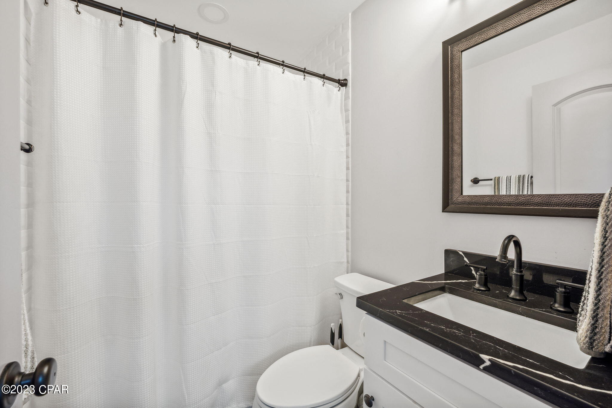 Baywood Shores Est Unit 4 - Residential Lease