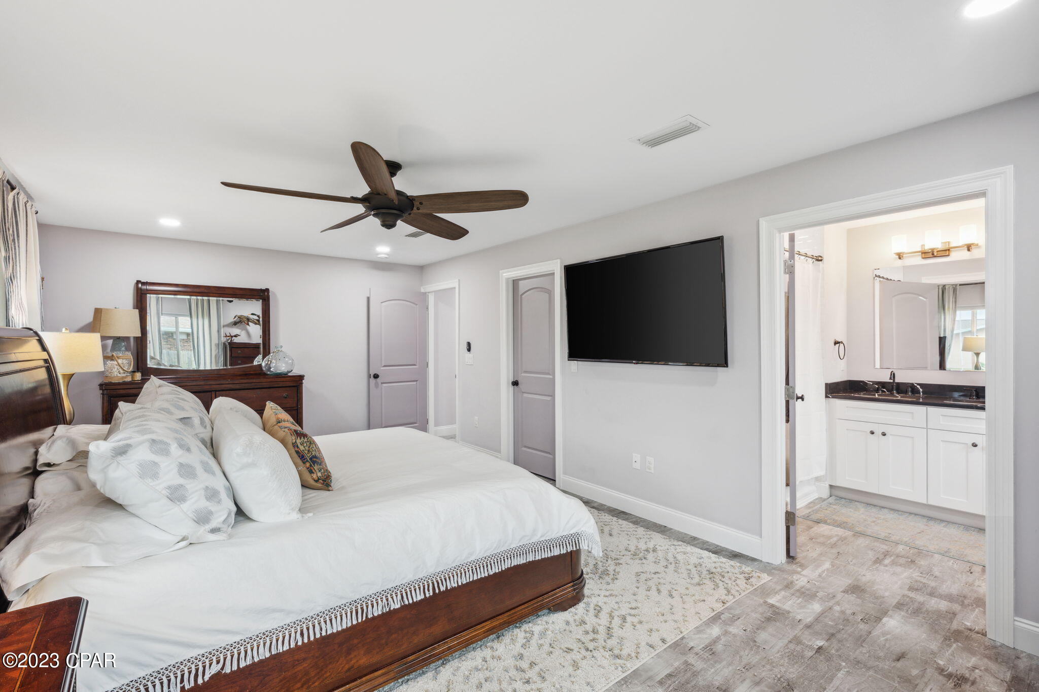 Baywood Shores Est Unit 4 - Residential Lease