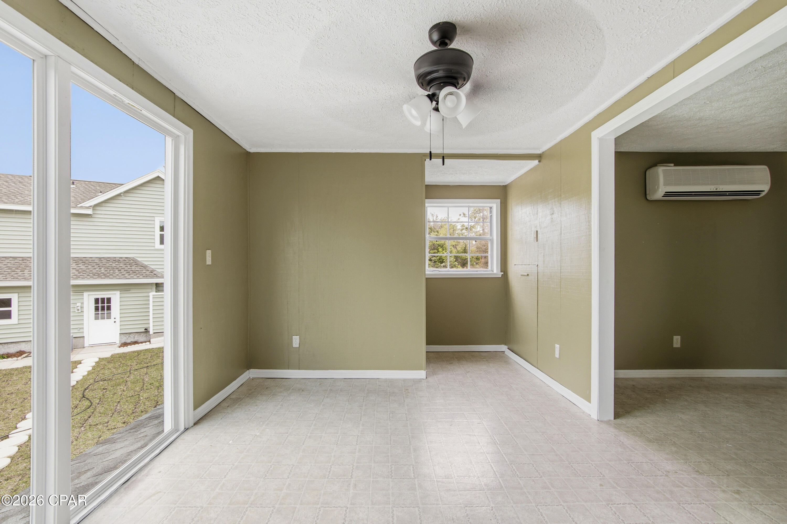 Sunny Hills Unit 1 - Residential