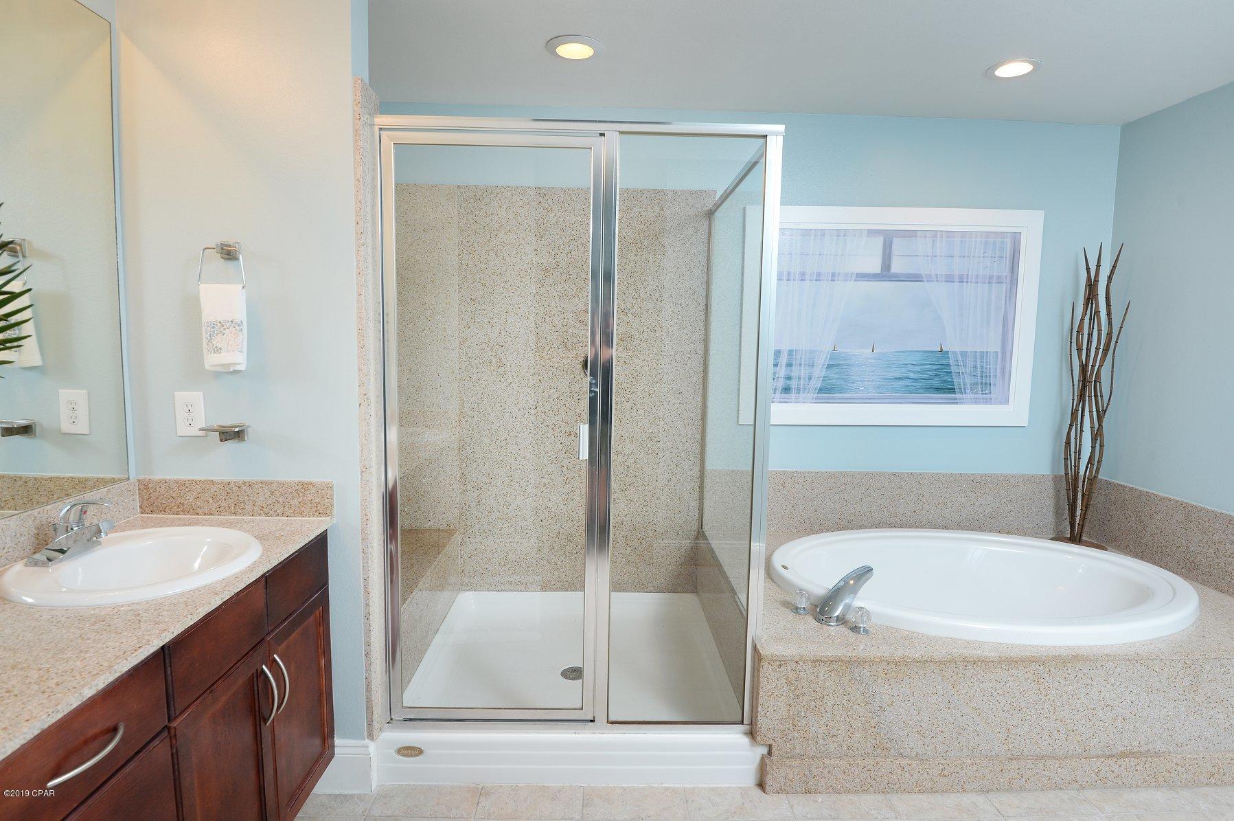 Laketown Wharf Phase II - Residential