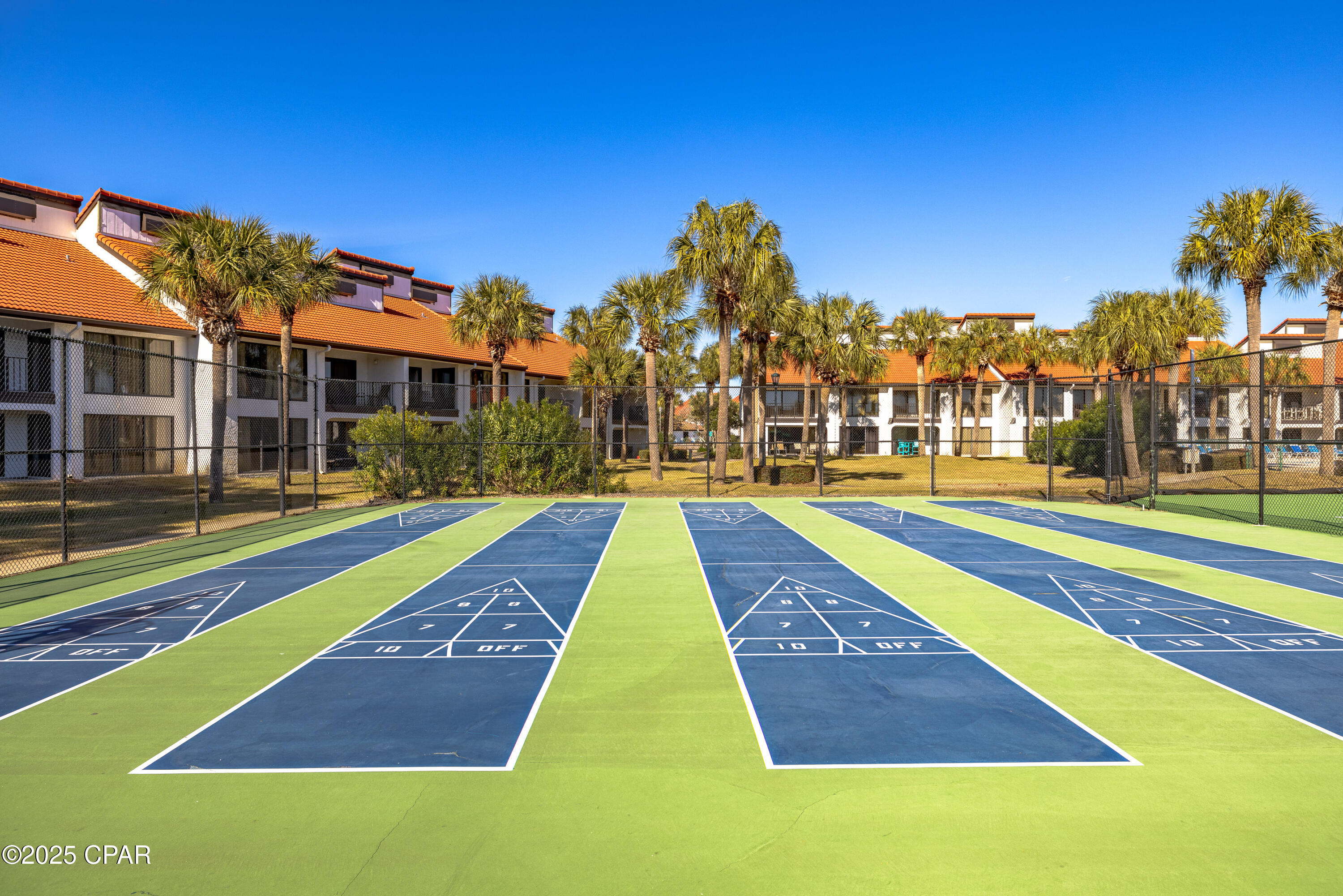 Edgewater Golf Villas 3A - Residential