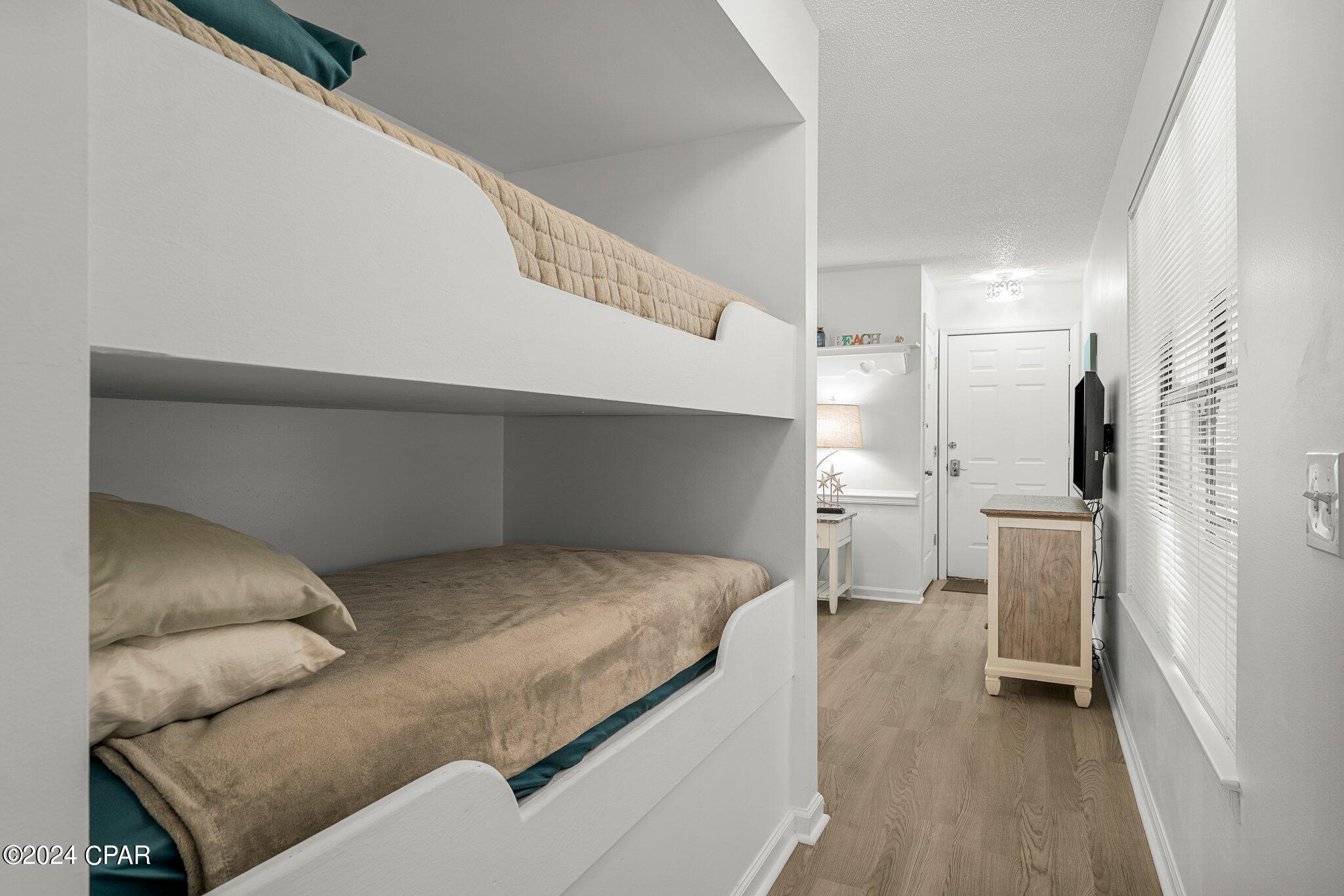 Horizon South XVIII - Residential