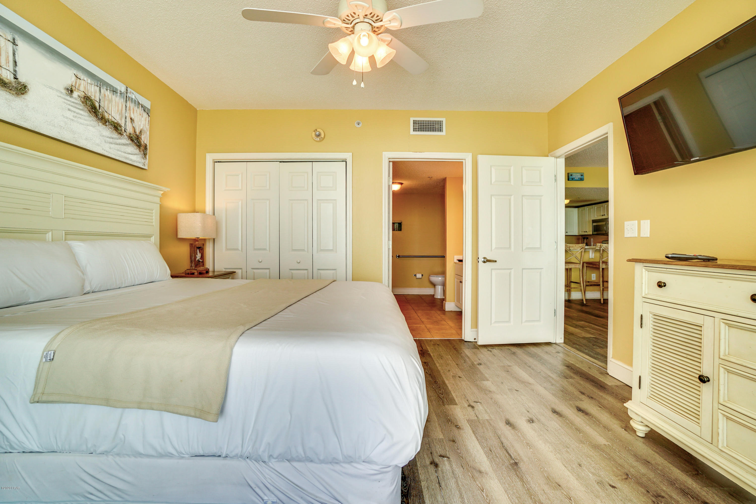 Majestic Beach Tower I - Residential