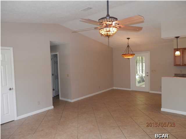 Venetian Villa 1st Add Replat - Residential