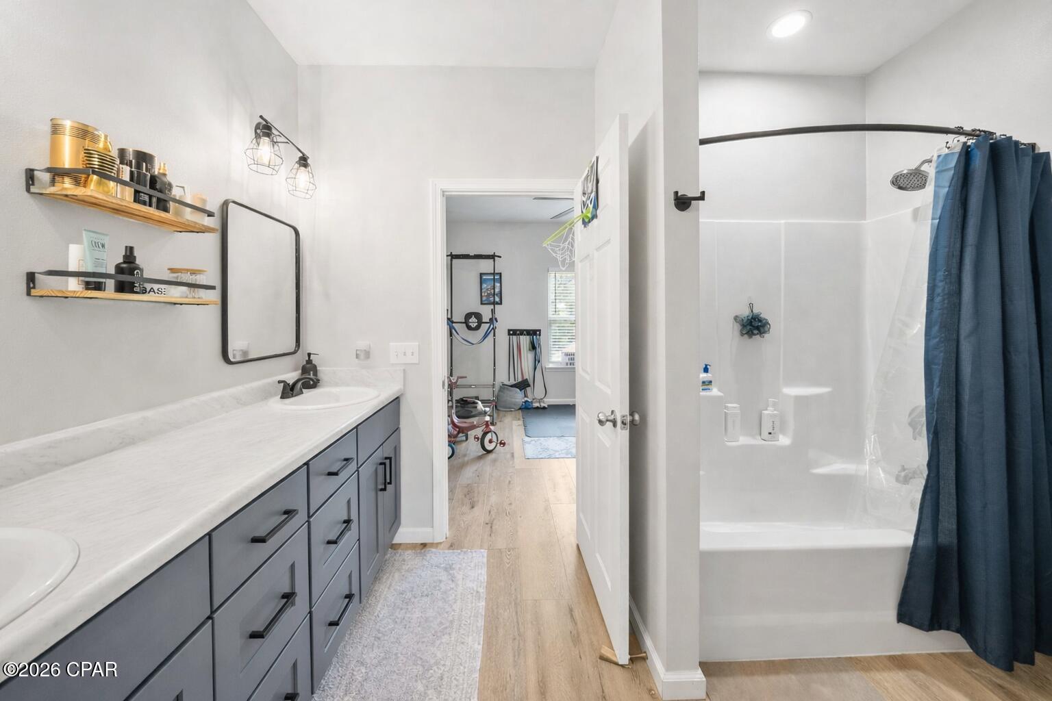 Leisure Lakes 1st Add - Residential