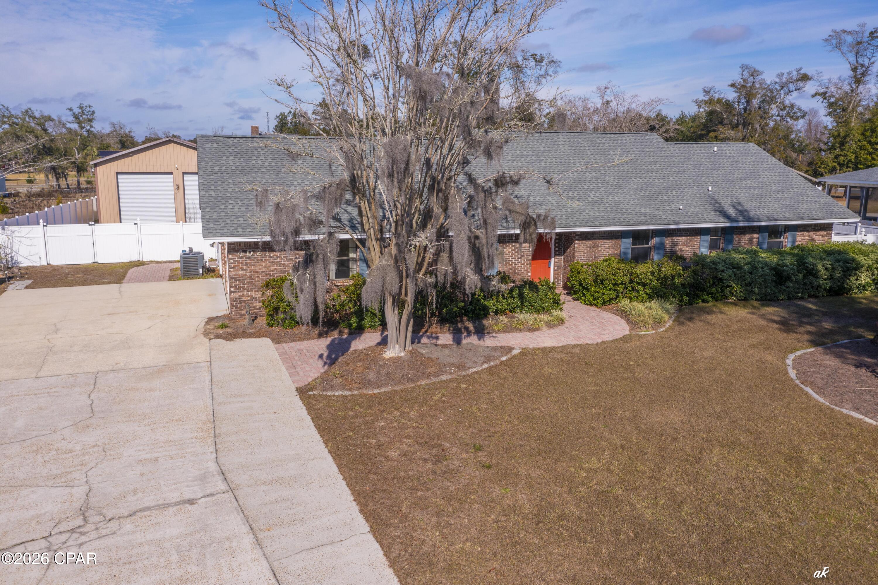 Deerpoint Lake Heights - Residential