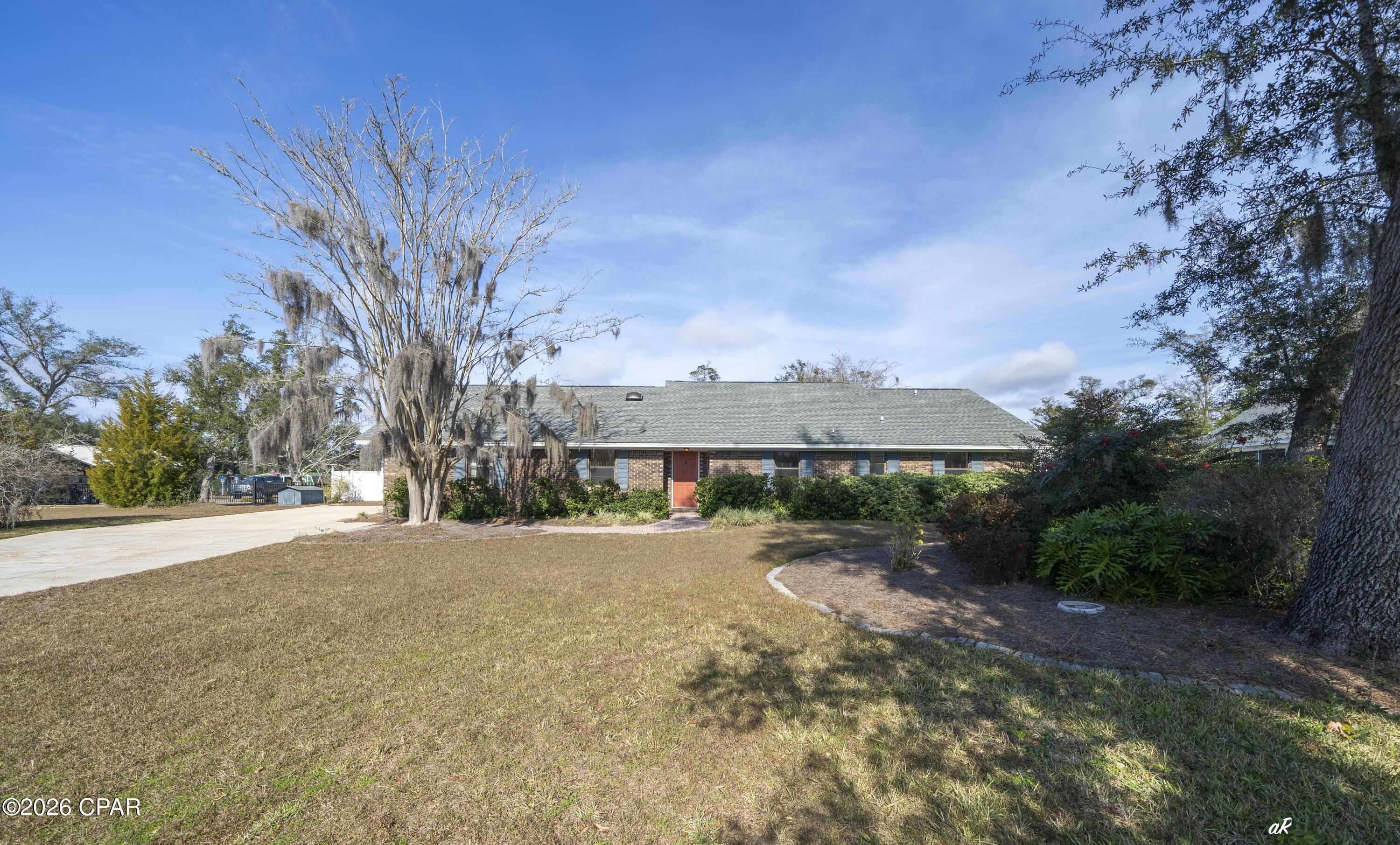 Deerpoint Lake Heights - Residential