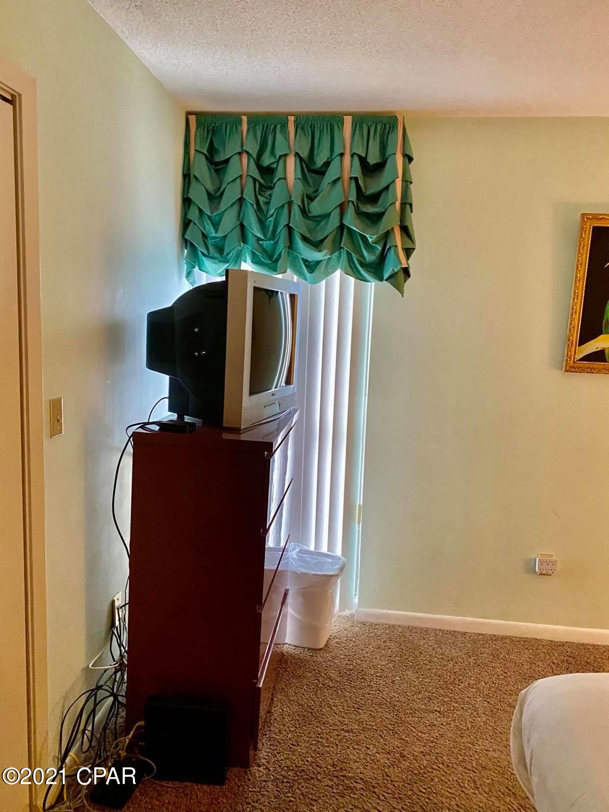 Edgewater Tower I - Residential