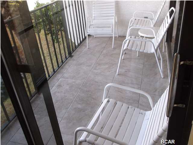 Edgewater Golf Villas 5 B - Residential