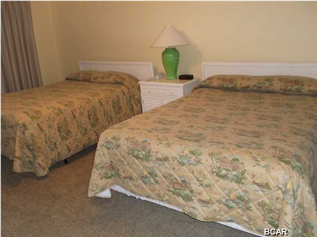 Edgewater Golf Villas 5 B - Residential