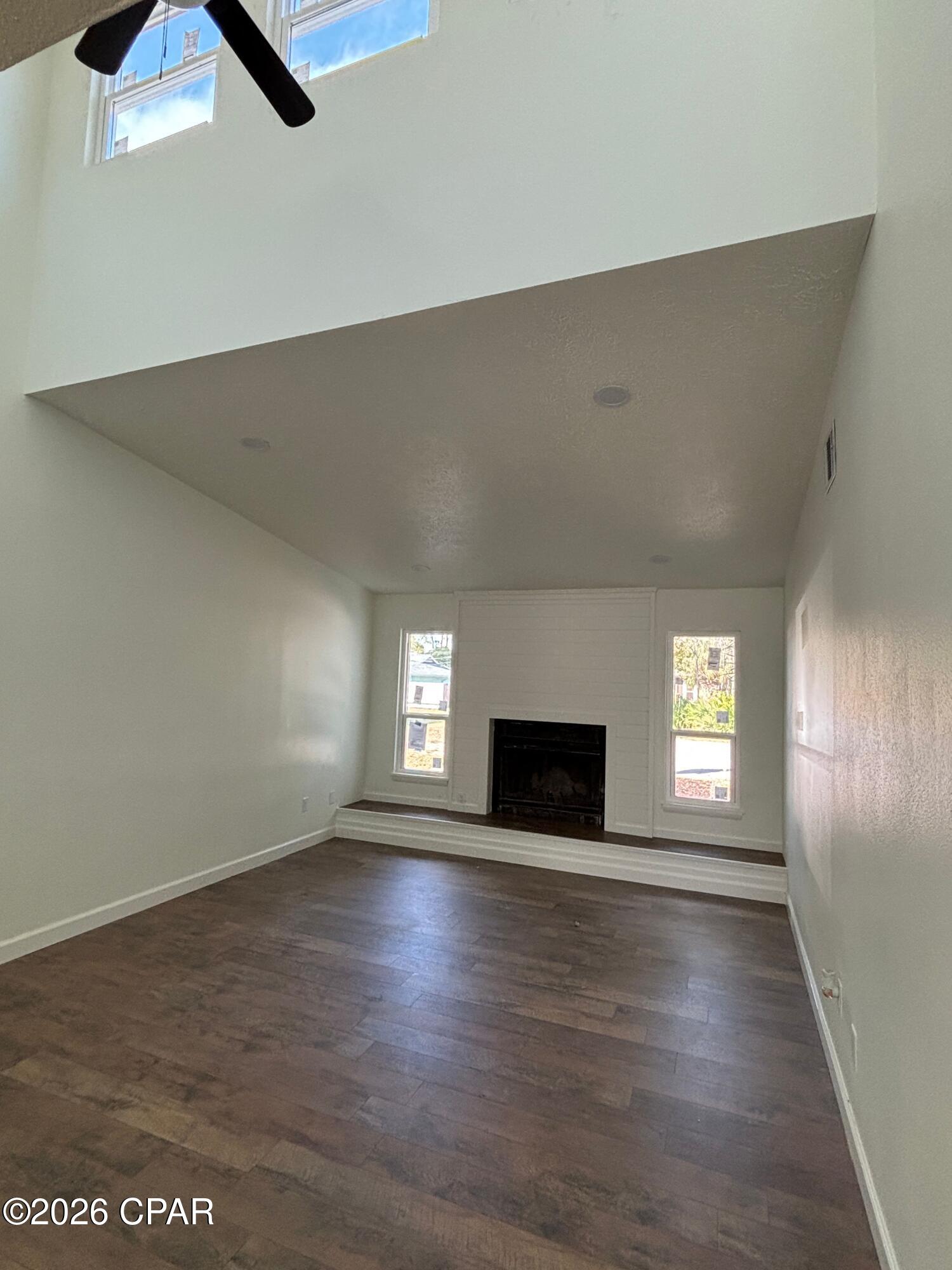 [No Recorded Subdiv] - Residential Lease