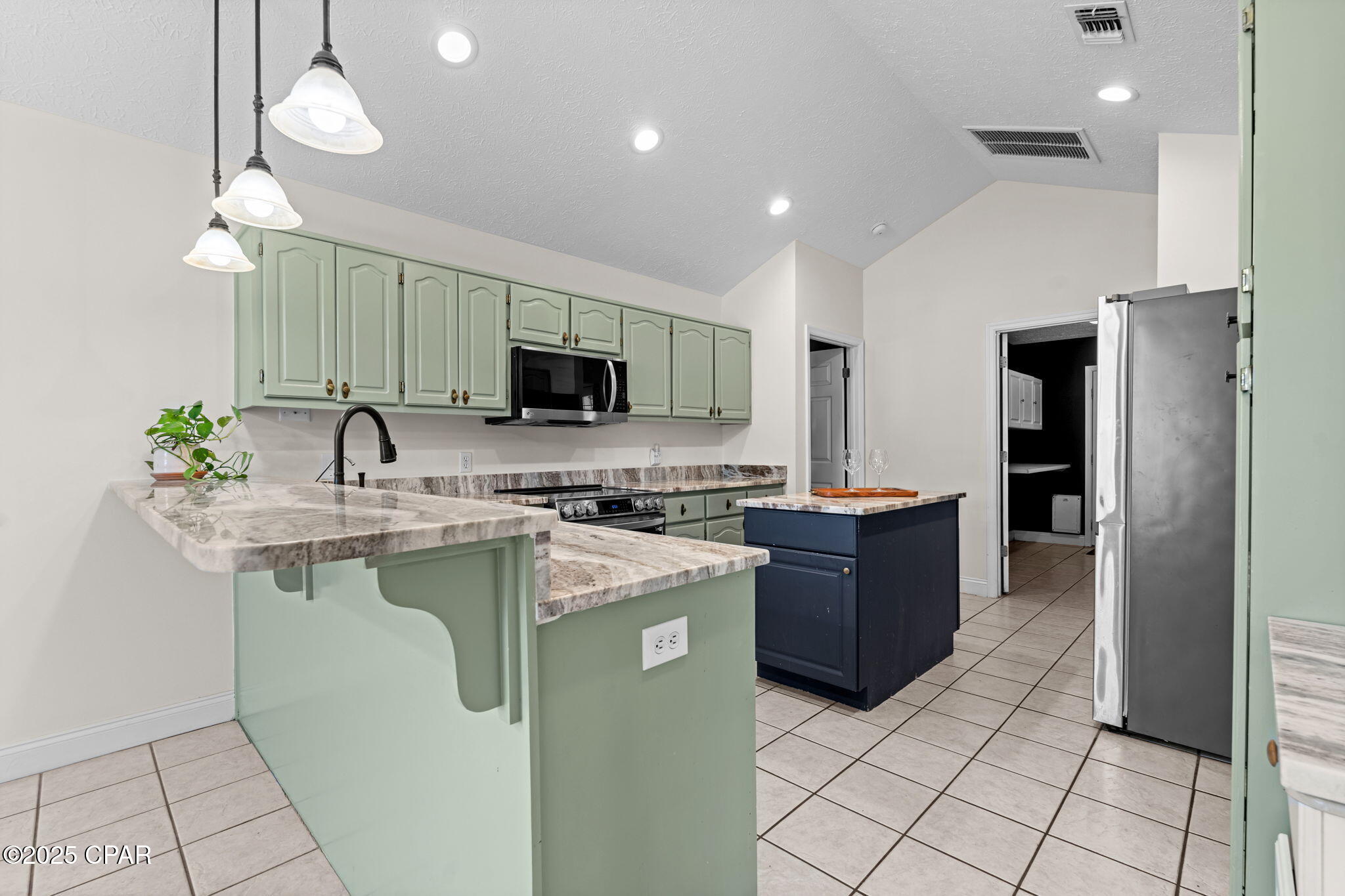 Mowat Highlands Ph X - Residential