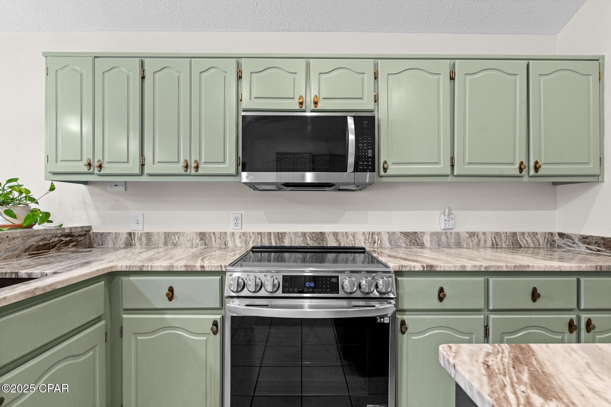 Mowat Highlands Ph X - Residential