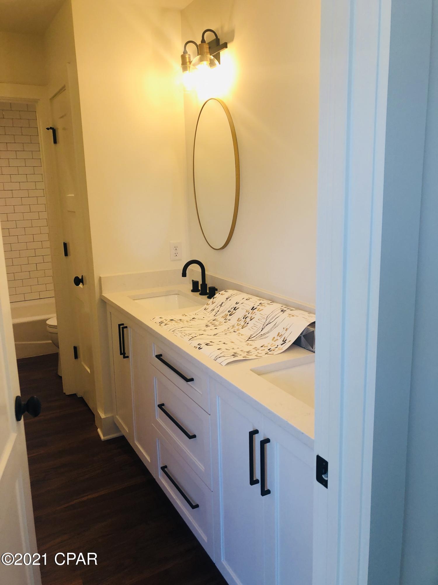 Kings Point - Residential