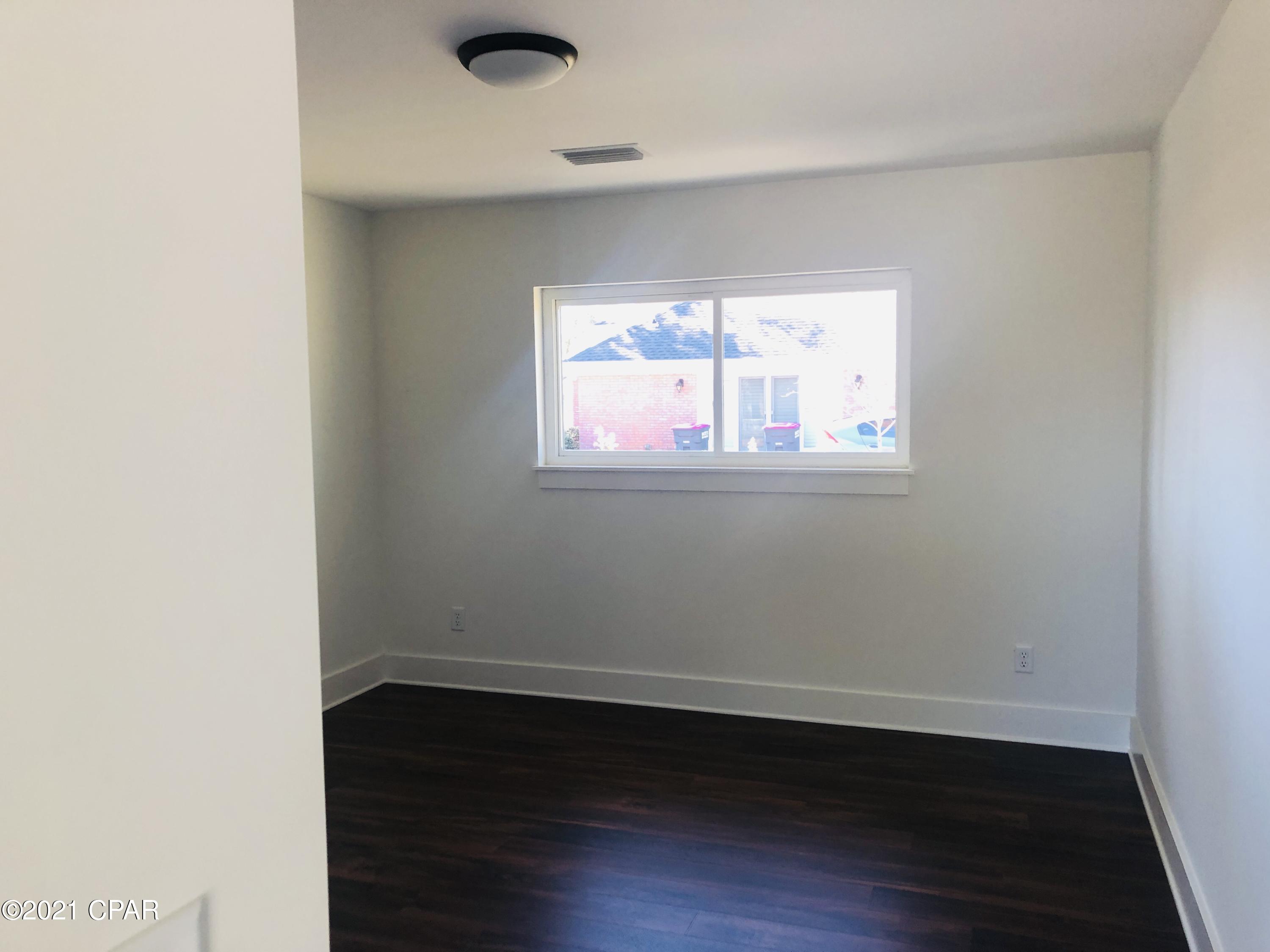 Kings Point - Residential