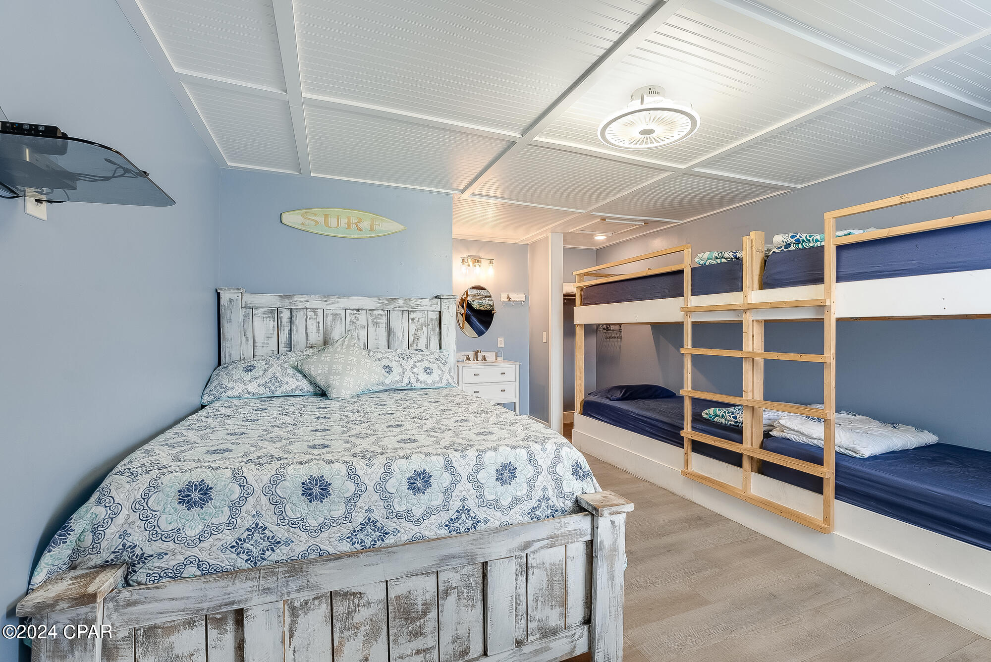 Lullwater Beach - Residential