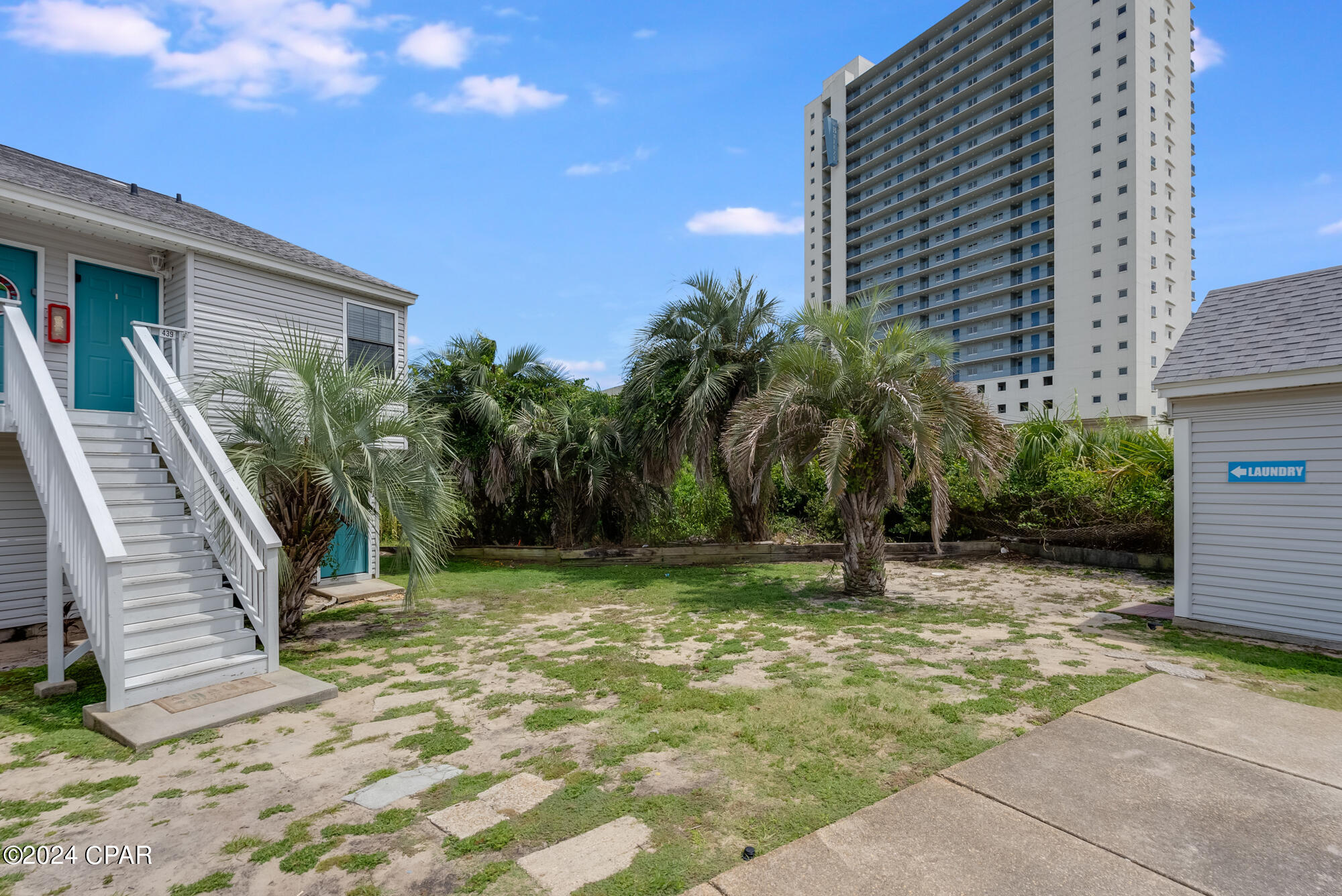 Lullwater Beach - Residential