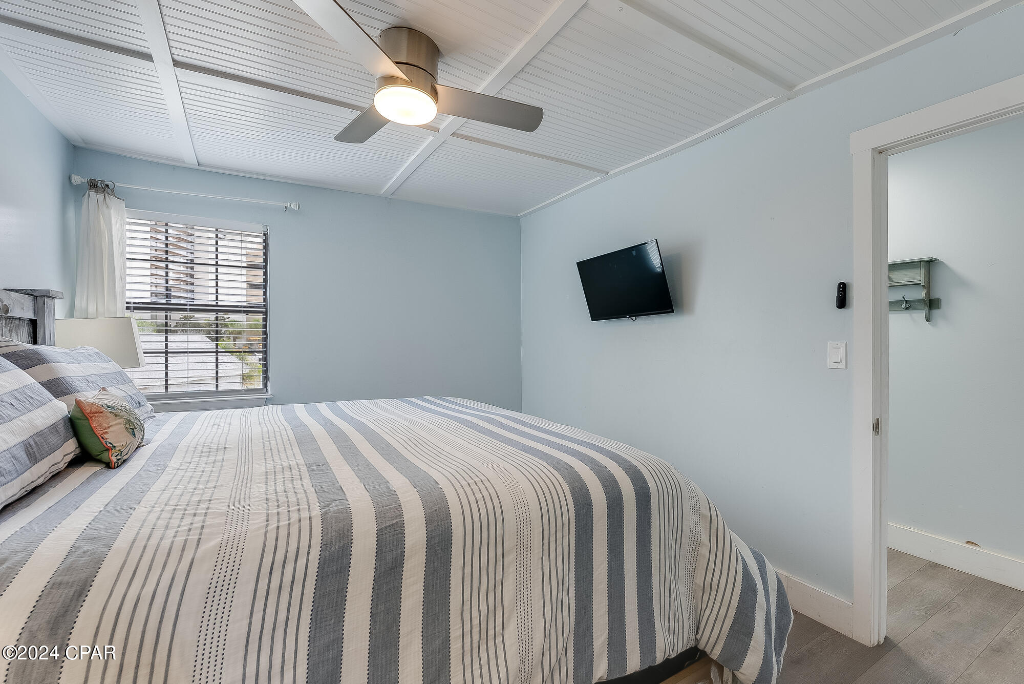 Lullwater Beach - Residential