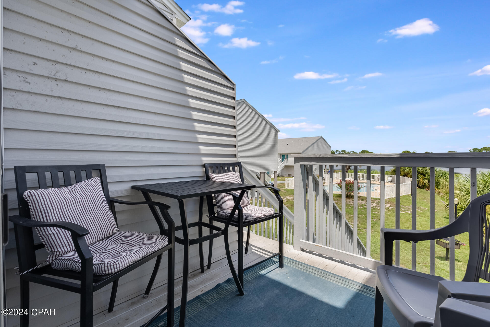 Lullwater Beach - Residential