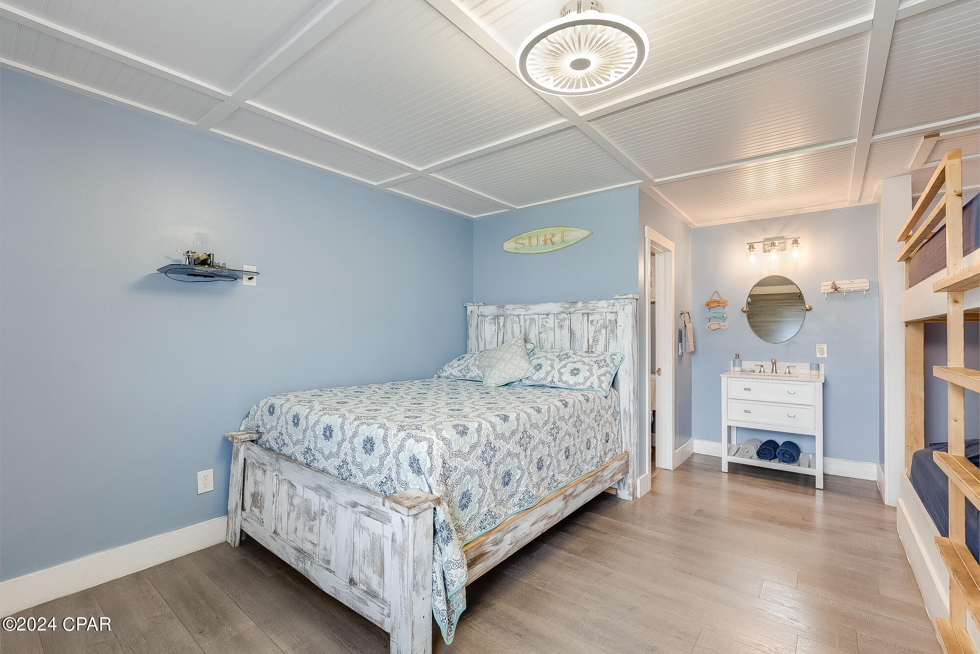 Lullwater Beach - Residential