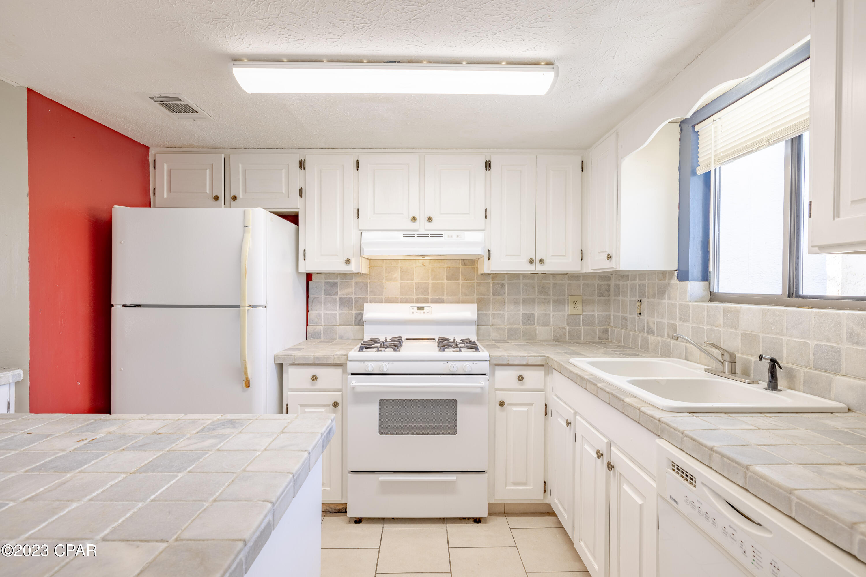 Gulf Highlands Beach Resort - Residential Lease