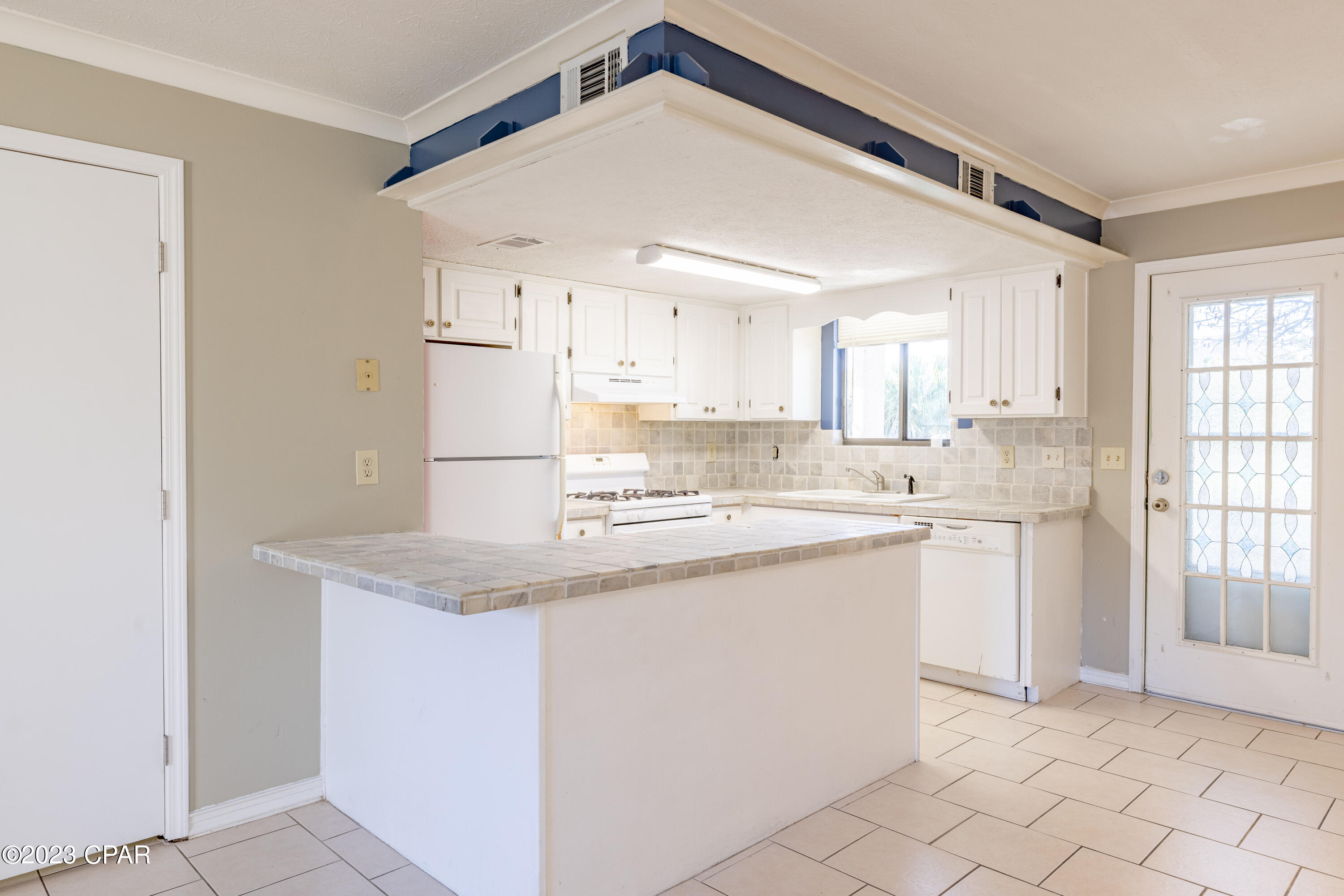 Gulf Highlands Beach Resort - Residential Lease