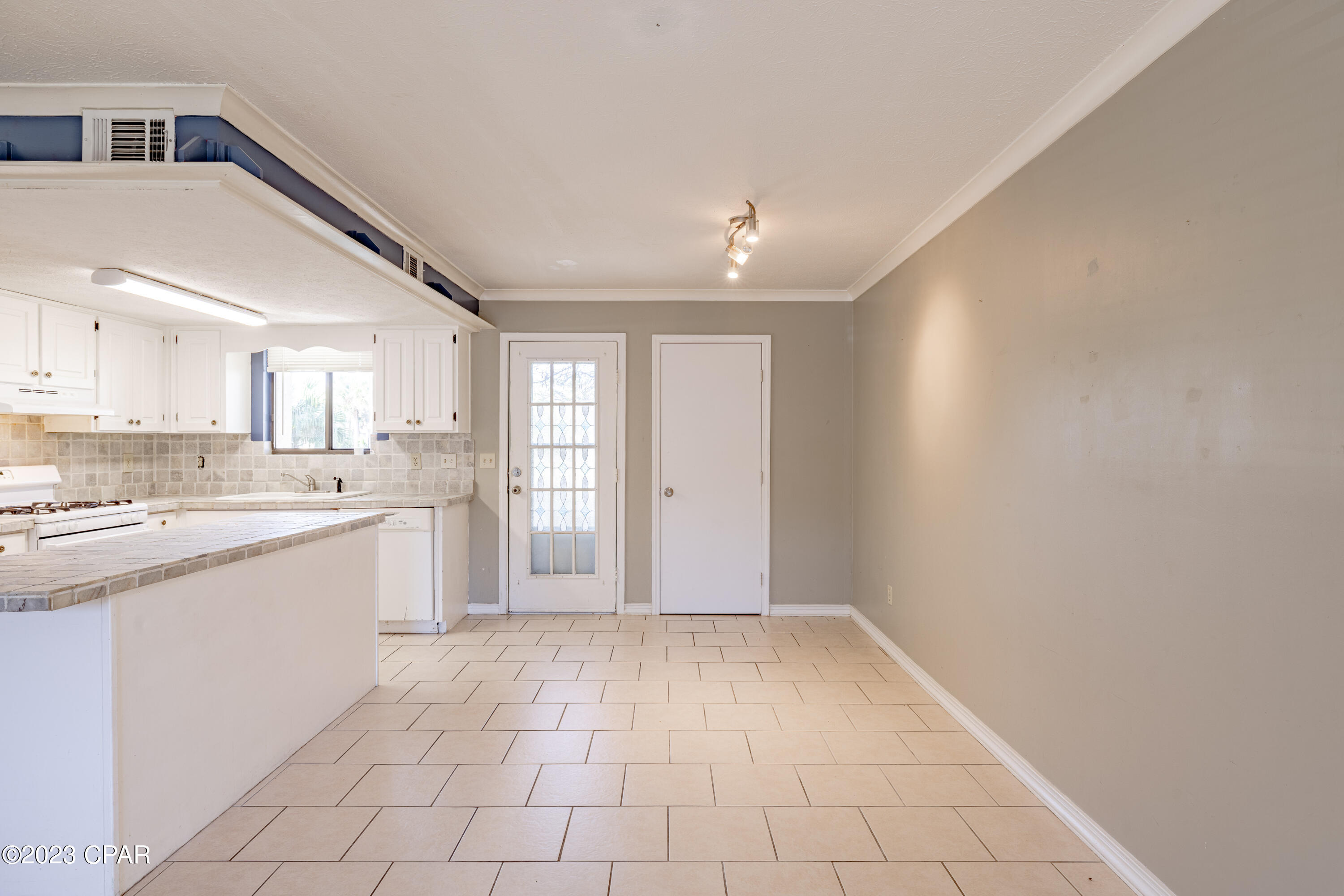 Gulf Highlands Beach Resort - Residential Lease