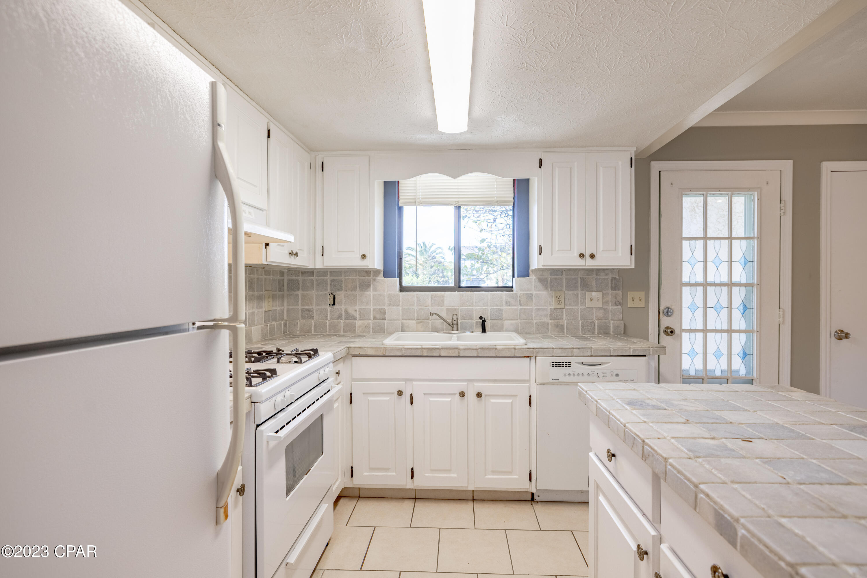 Gulf Highlands Beach Resort - Residential Lease