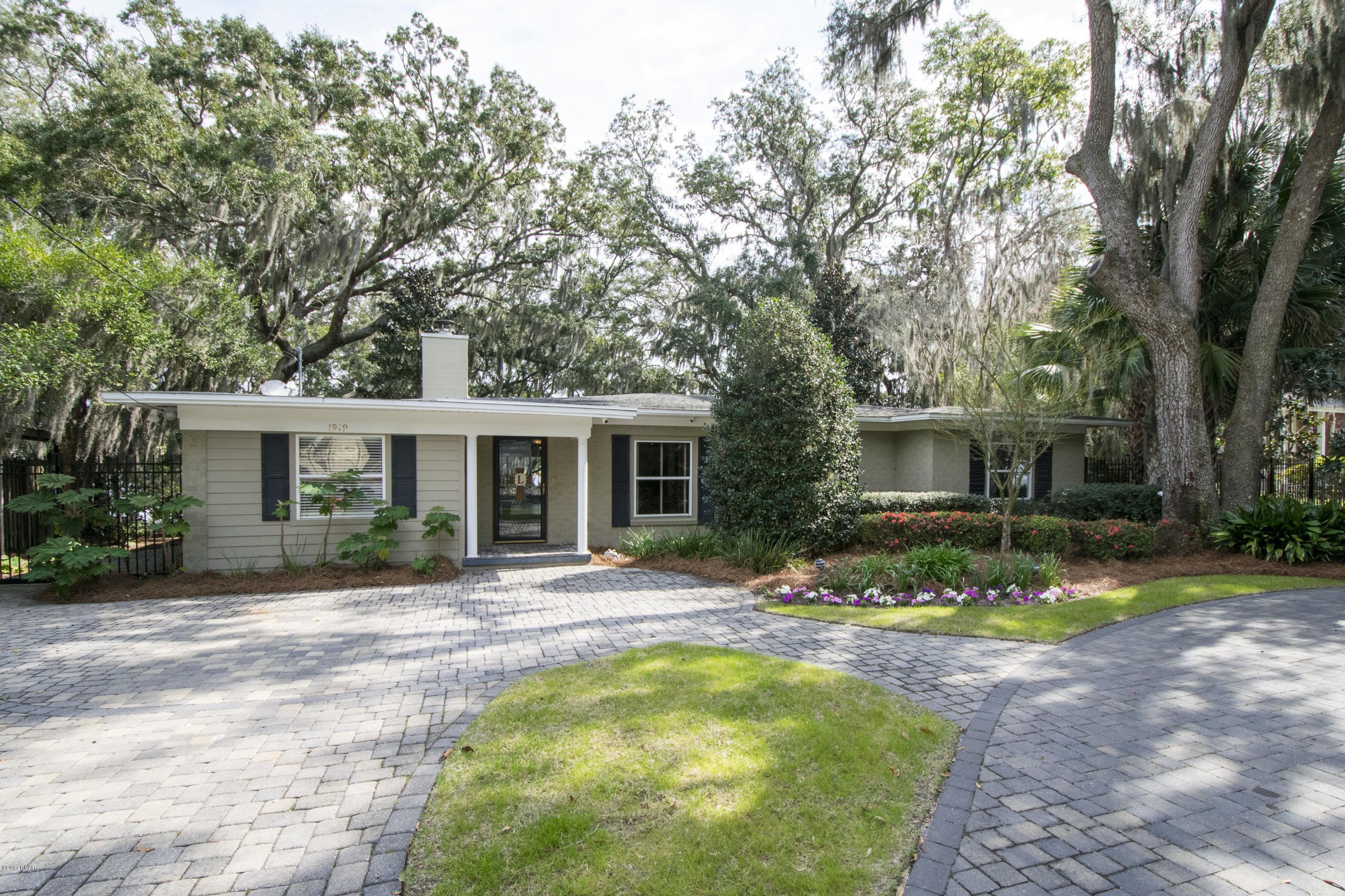 Cove Terrace 2nd Add - Residential