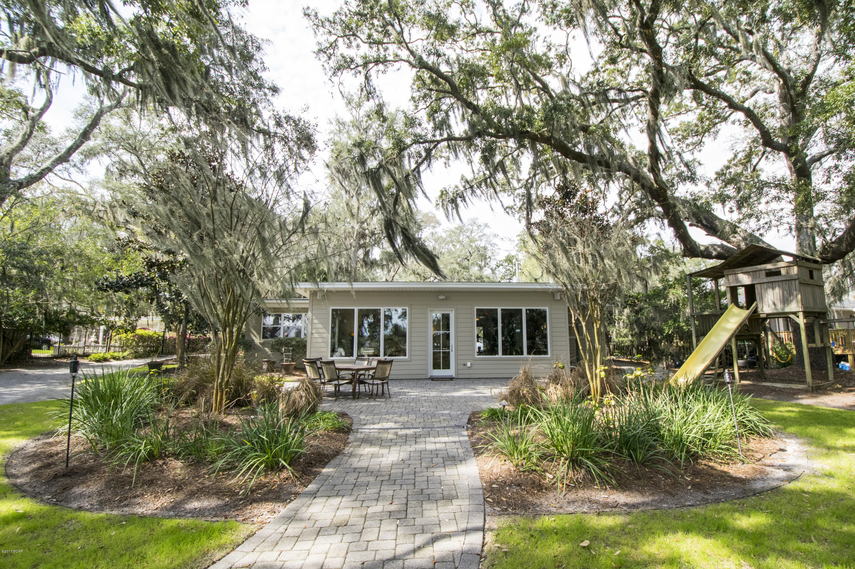 Cove Terrace 2nd Add - Residential