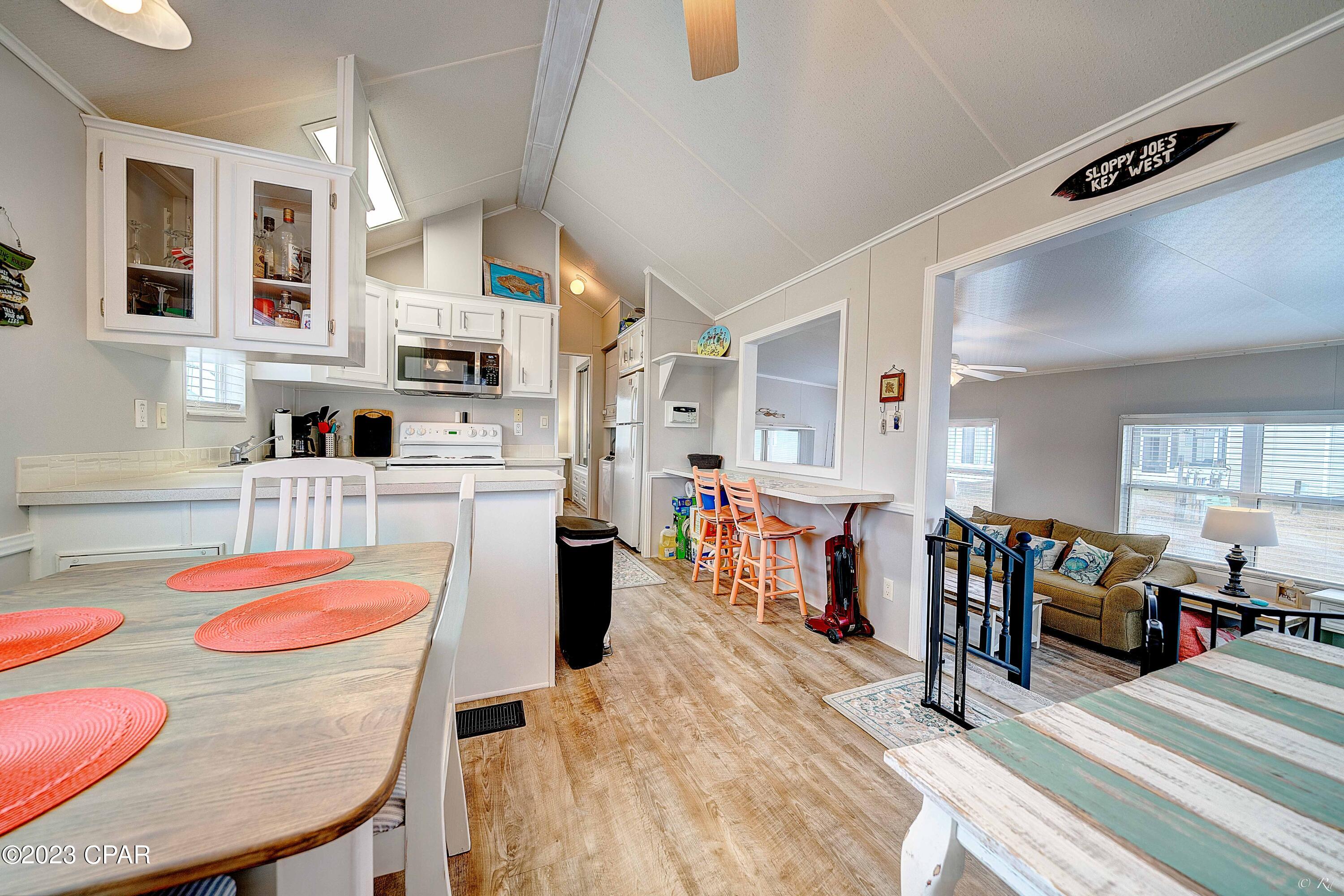 Emerald Pointe Resort - Residential