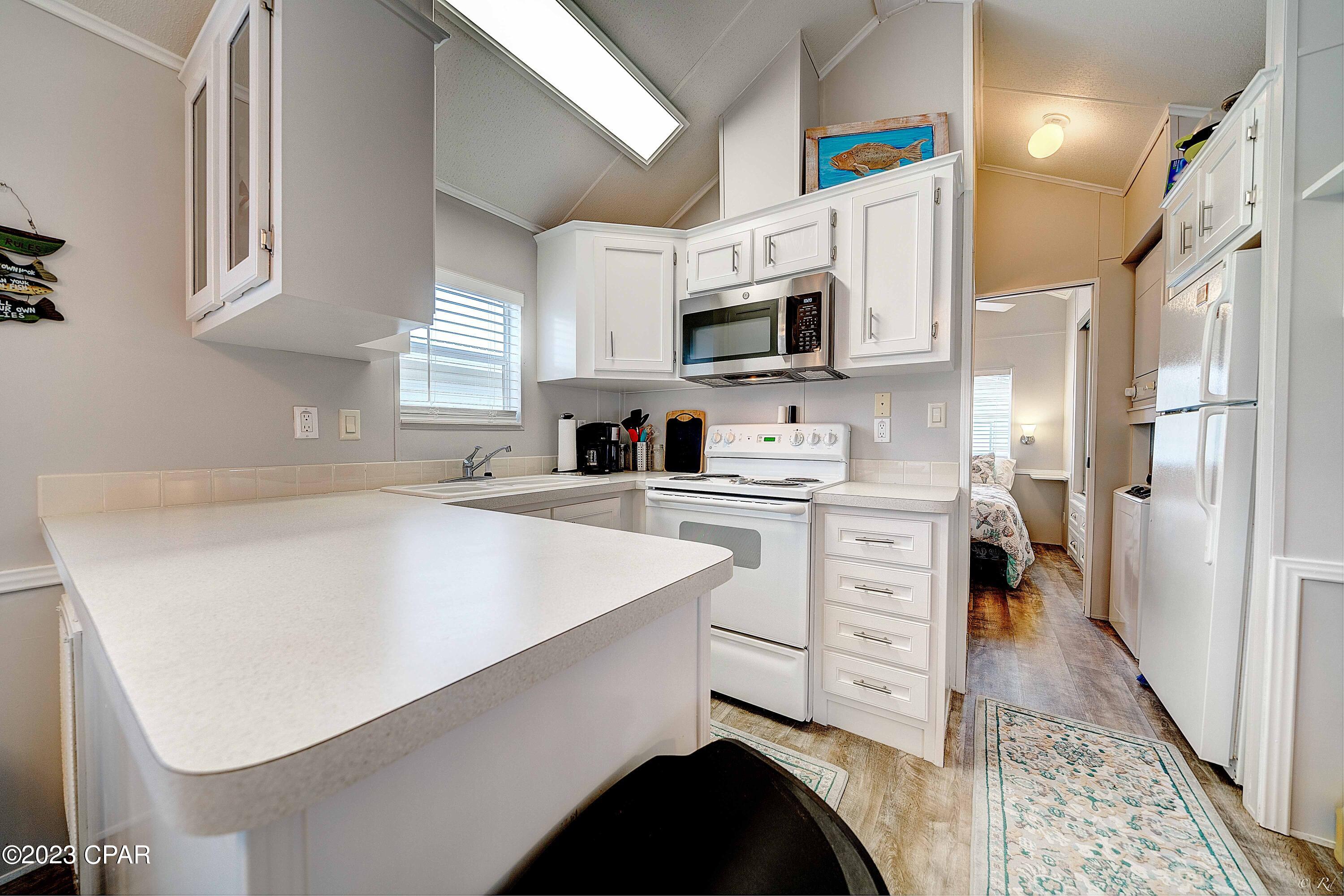 Emerald Pointe Resort - Residential